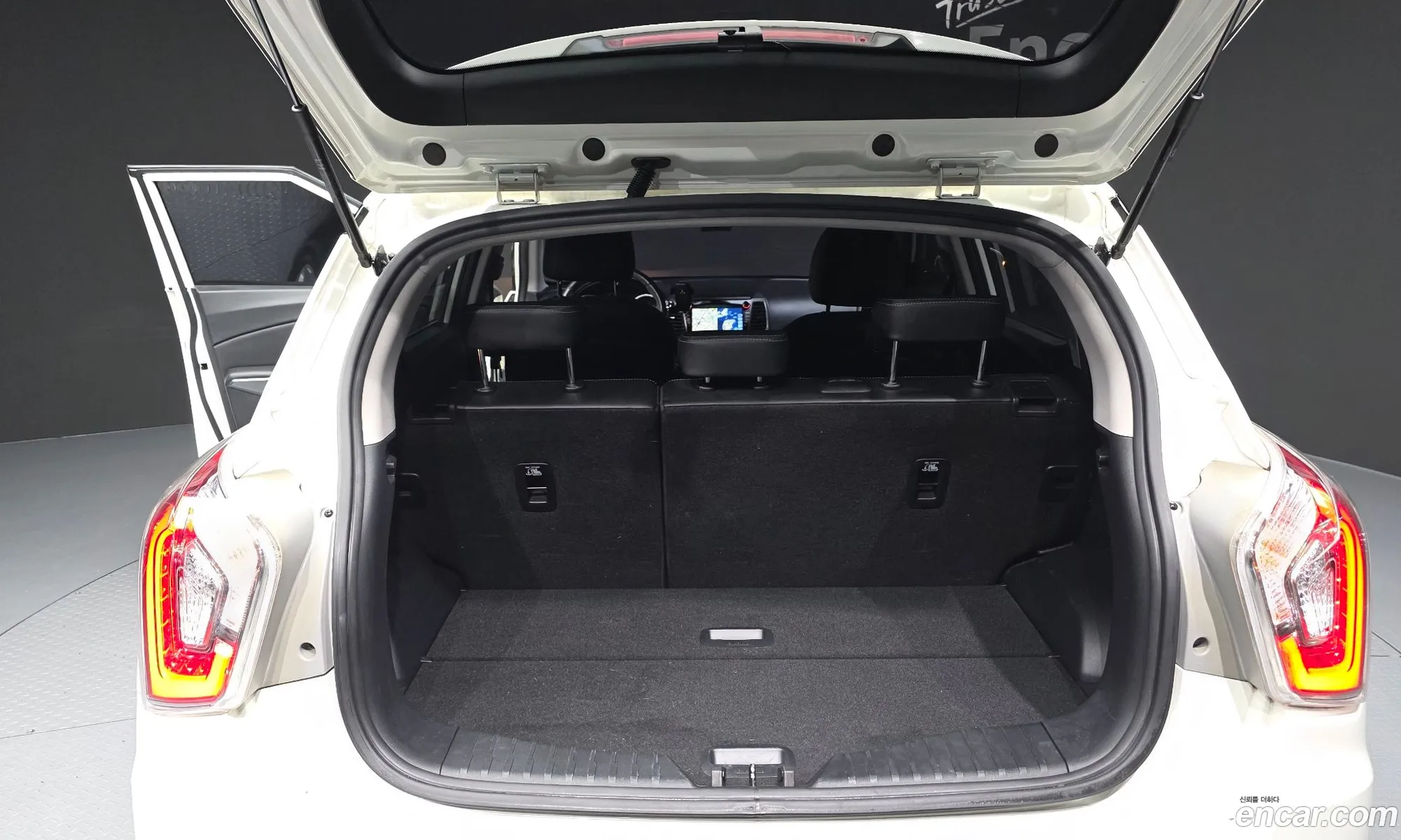 KG Mobility (SsangYong) Tivoli Armour 2019 — 34