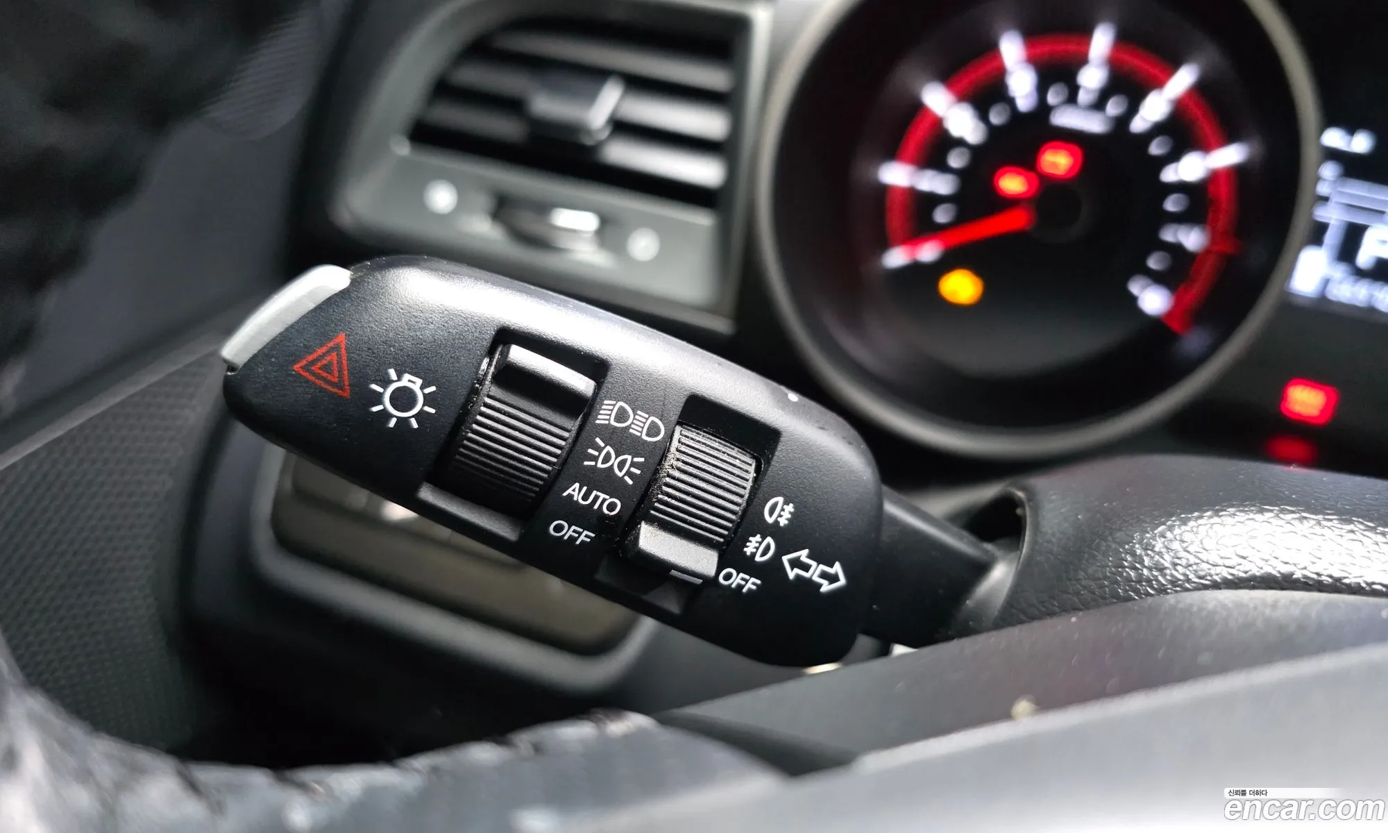 KG Mobility (SsangYong) Tivoli Armour 2019 — 6