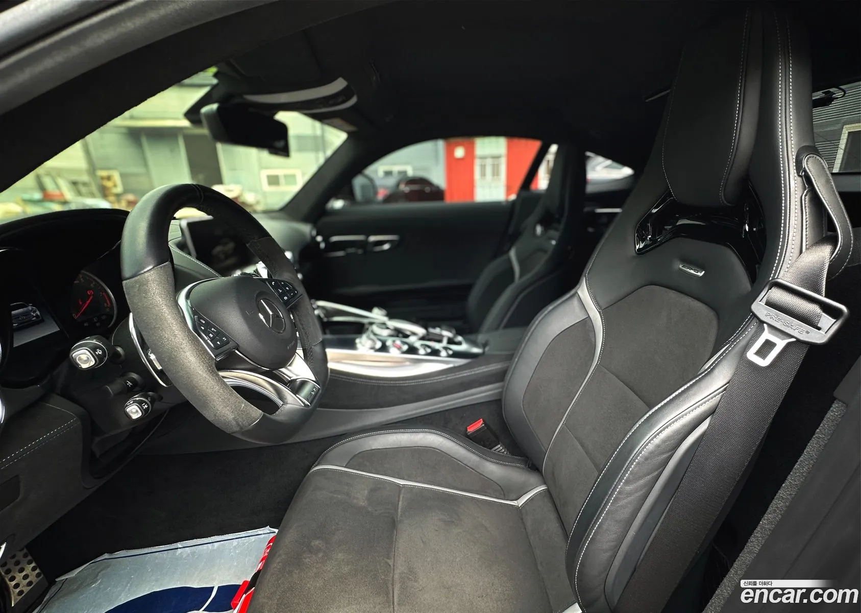Mercedes-Benz AMG GT 2019 — 16