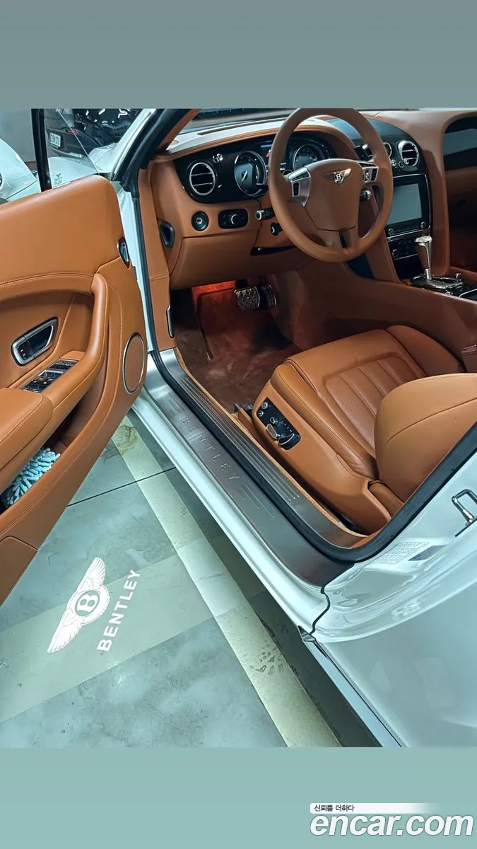 Bentley Continental GT 2014 — 14