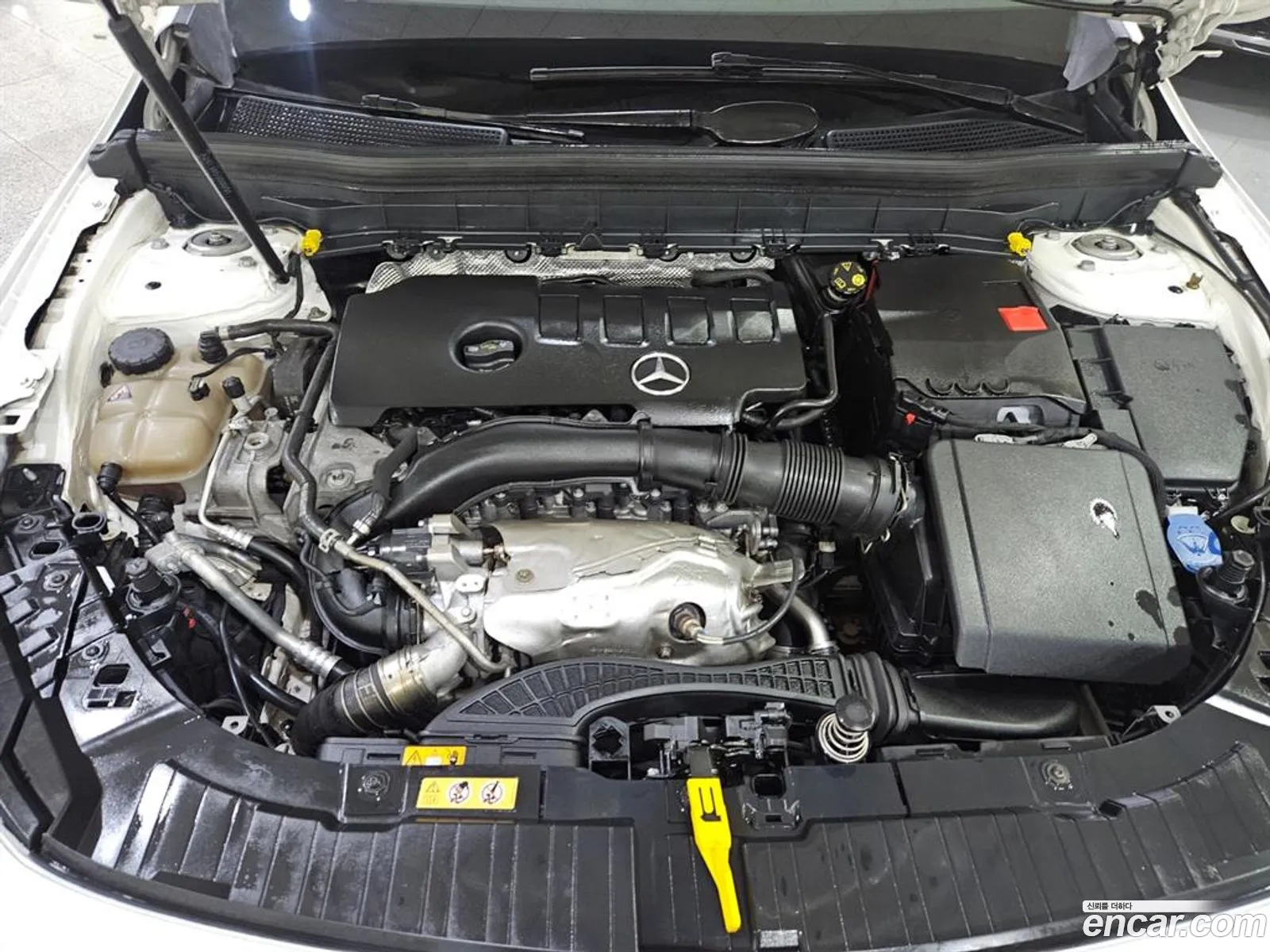 Mercedes-Benz GLB-Class X247 2020 — 2