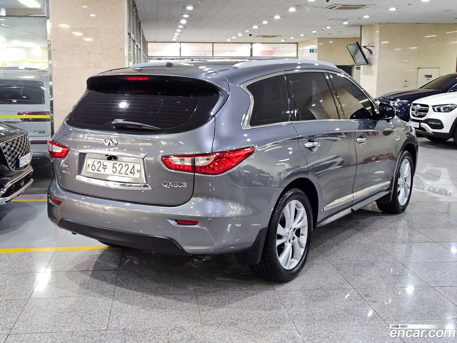 Infiniti QX60 2015 — 19