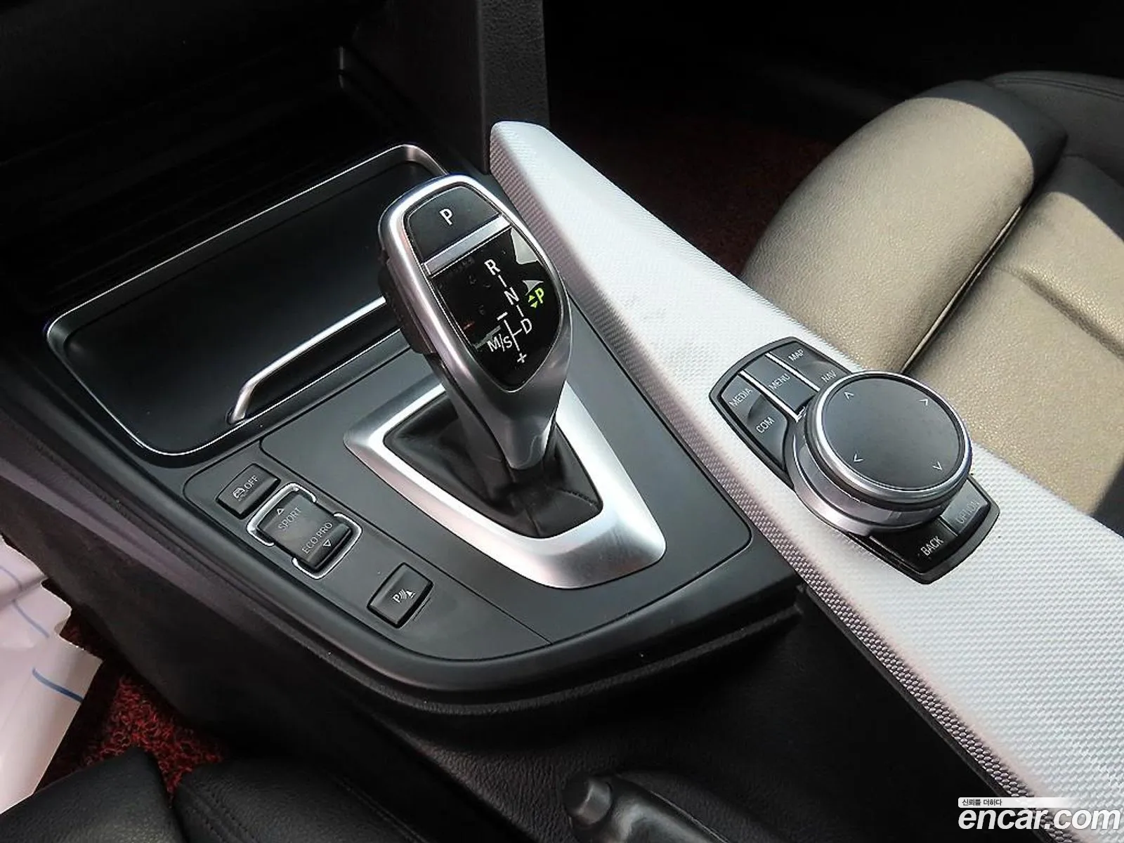 BMW 3 Series 2017 — 5