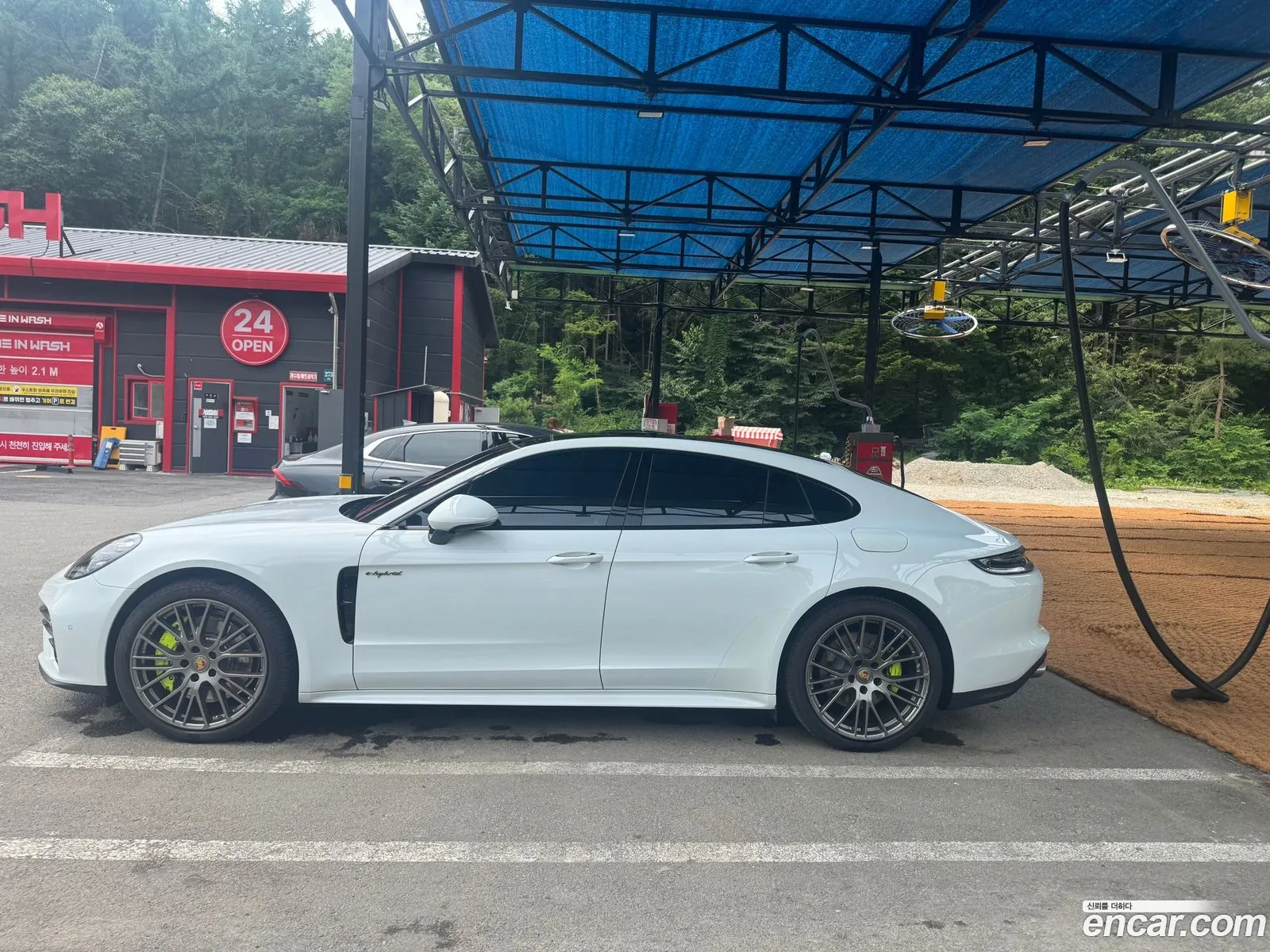 Porsche Panamera 2024 — 2