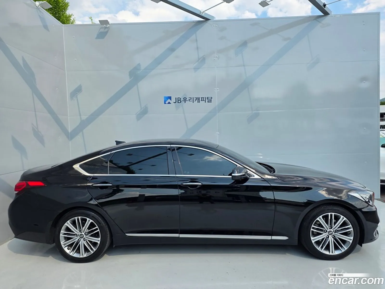 Genesis G80 2016 — 10