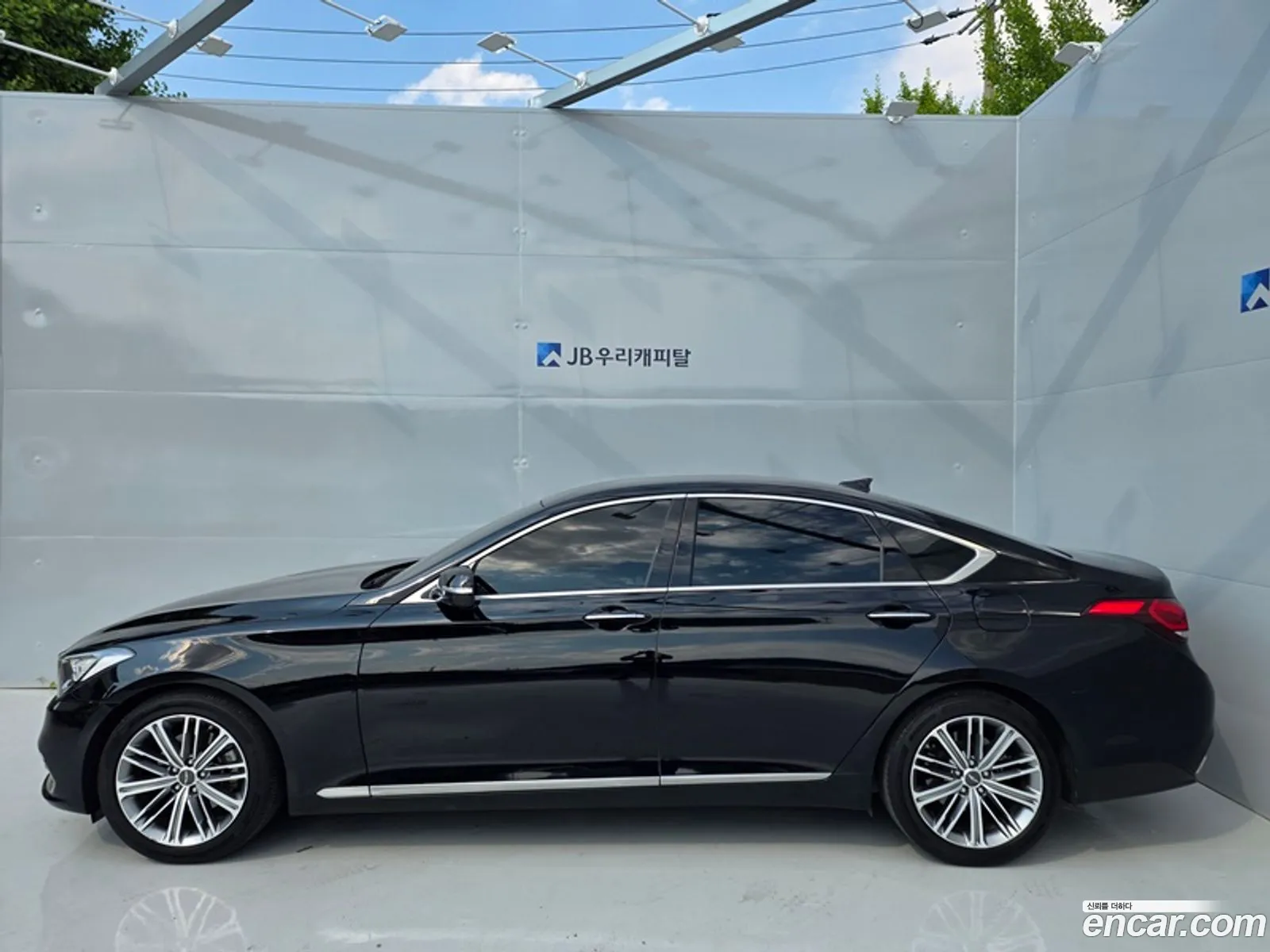 Genesis G80 2016 — 2