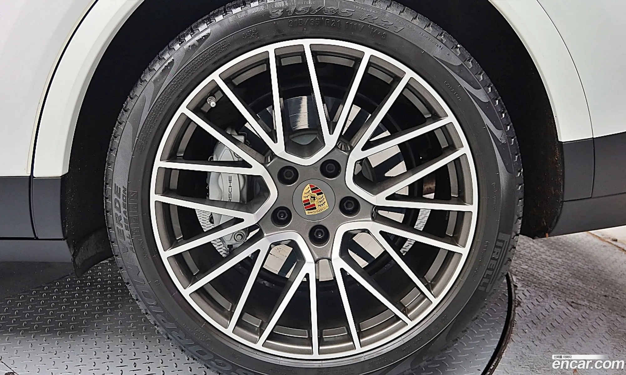 Porsche Cayenne 2020 — 15