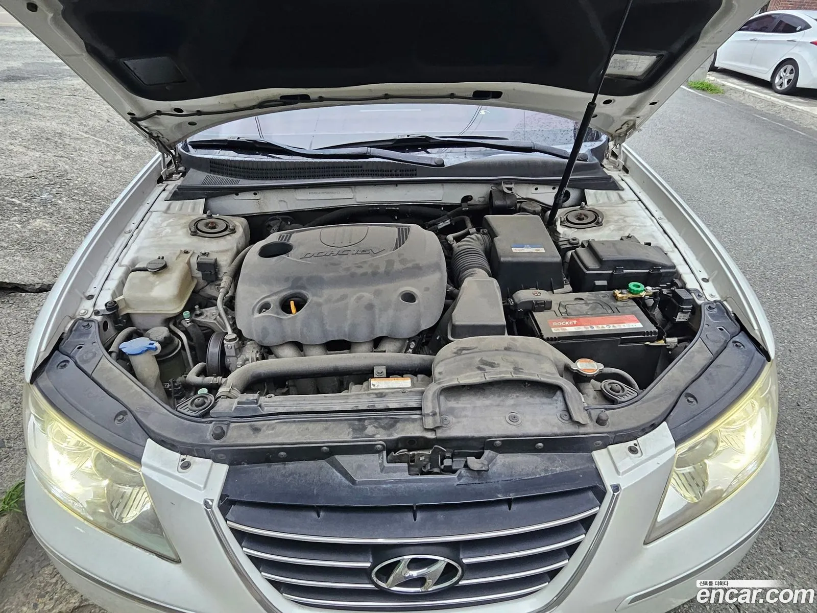 Hyundai NF Sonata Transform 2009 — 10