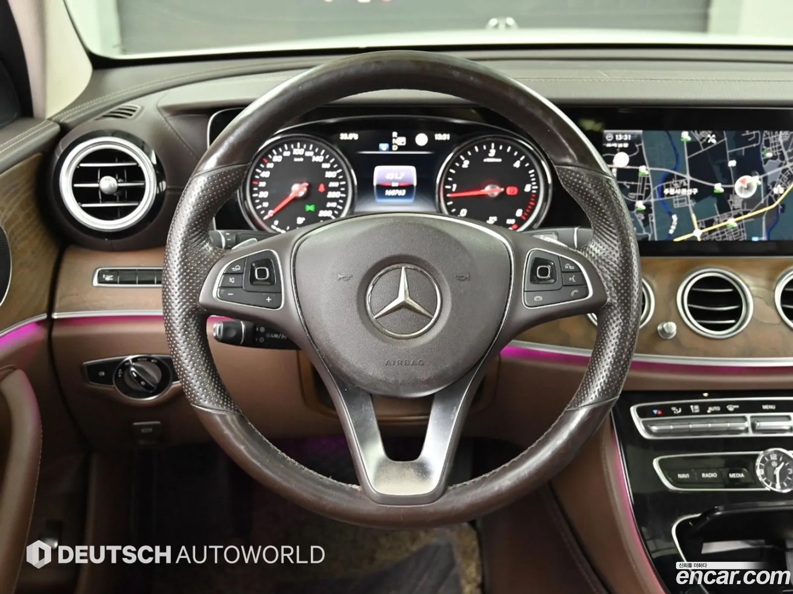 Mercedes-Benz E-Class W213 2017 — 12