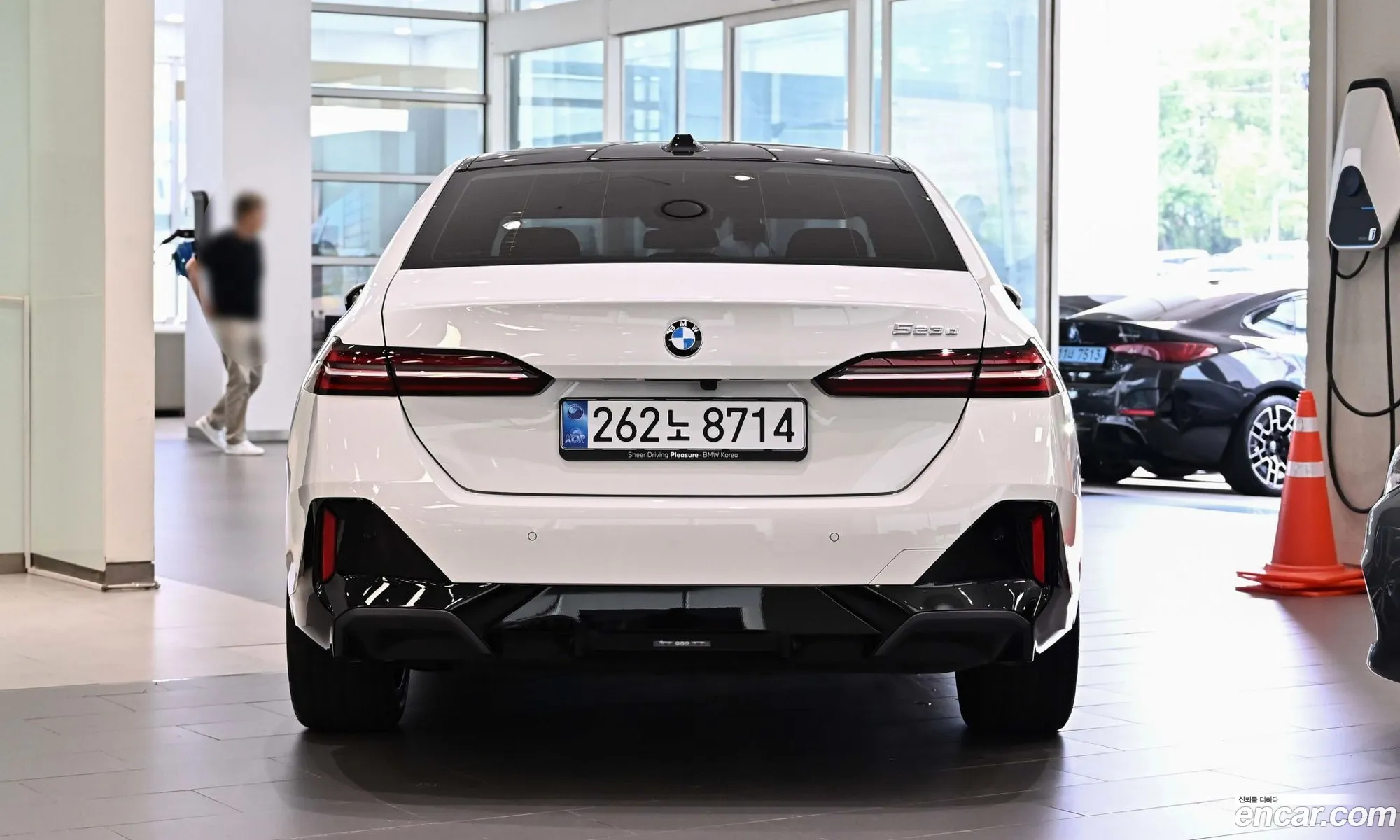 BMW 5 Series 2025 — 6