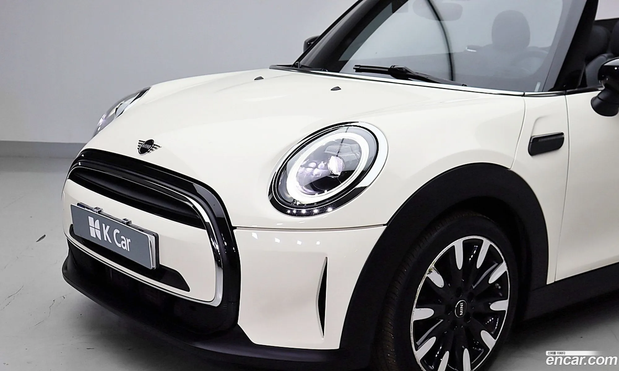 Mini Cooper Convertible 2022 — 10