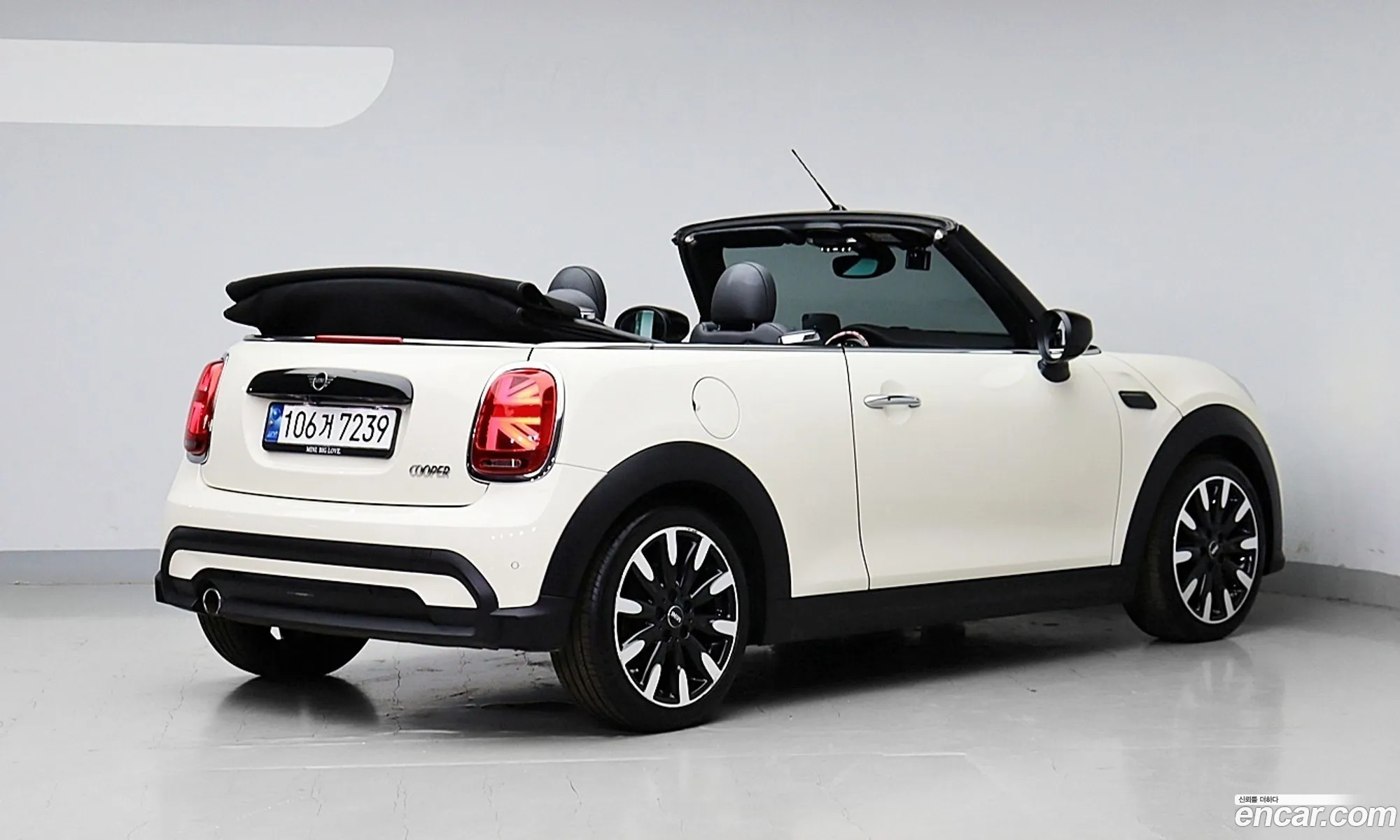 Mini Cooper Convertible 2022 — 2