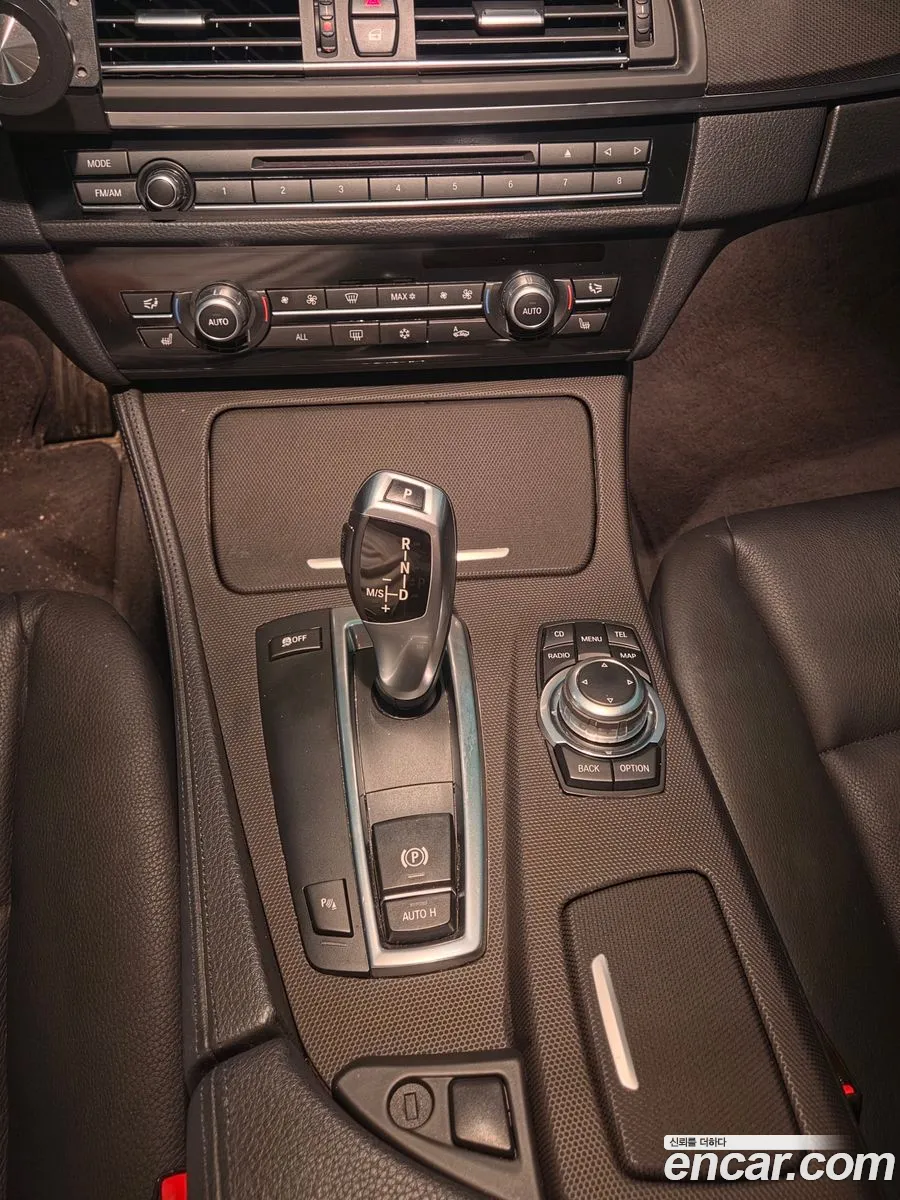 BMW 5 Series 2010 — 7