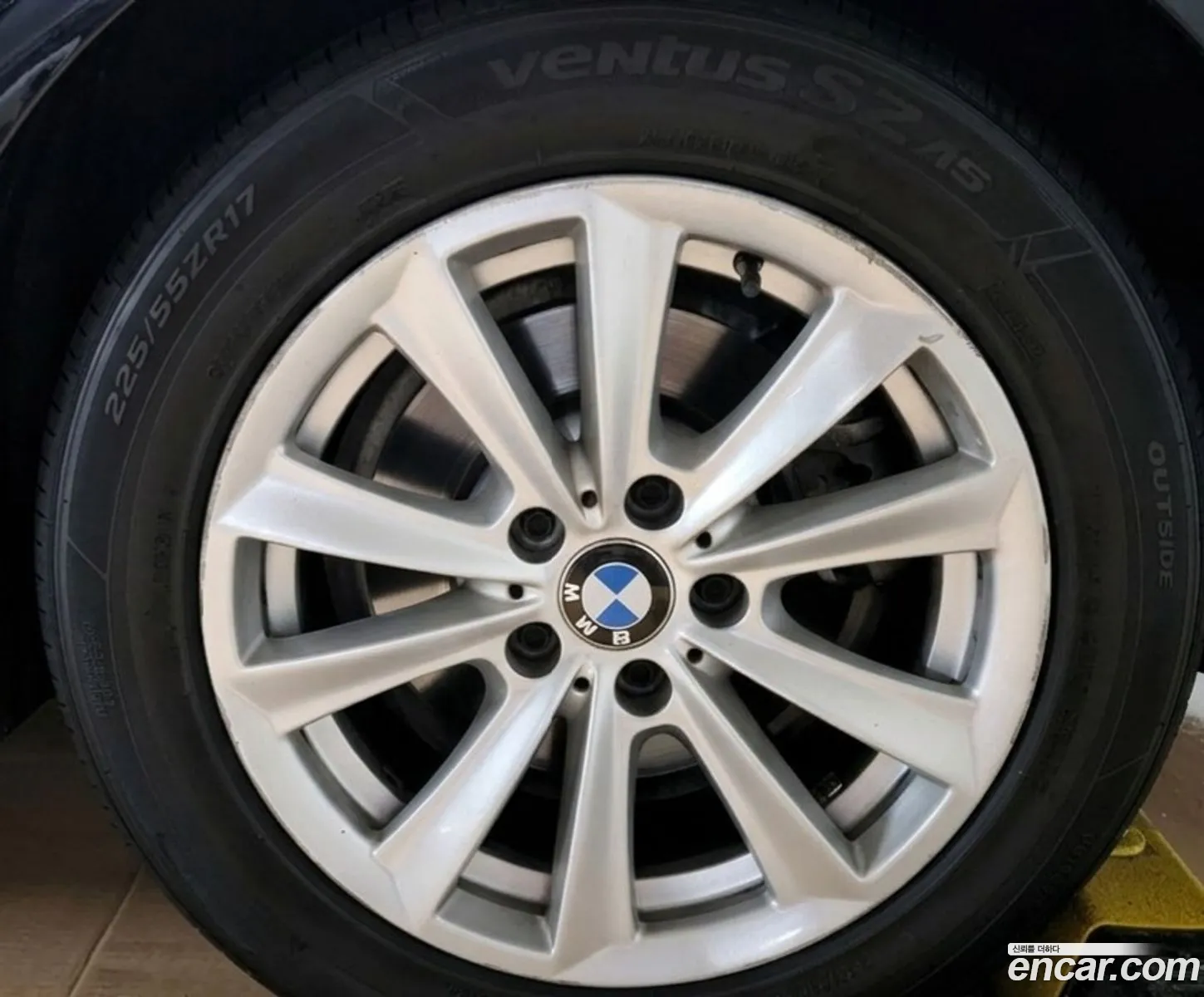 BMW 5 Series 2010 — 3