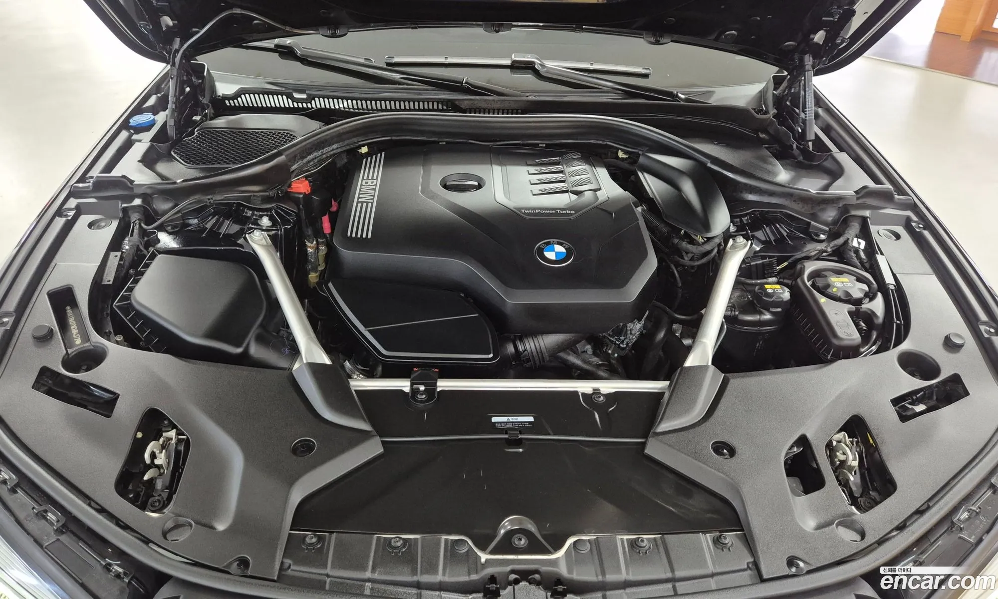 BMW 5 Series 2021 — 10