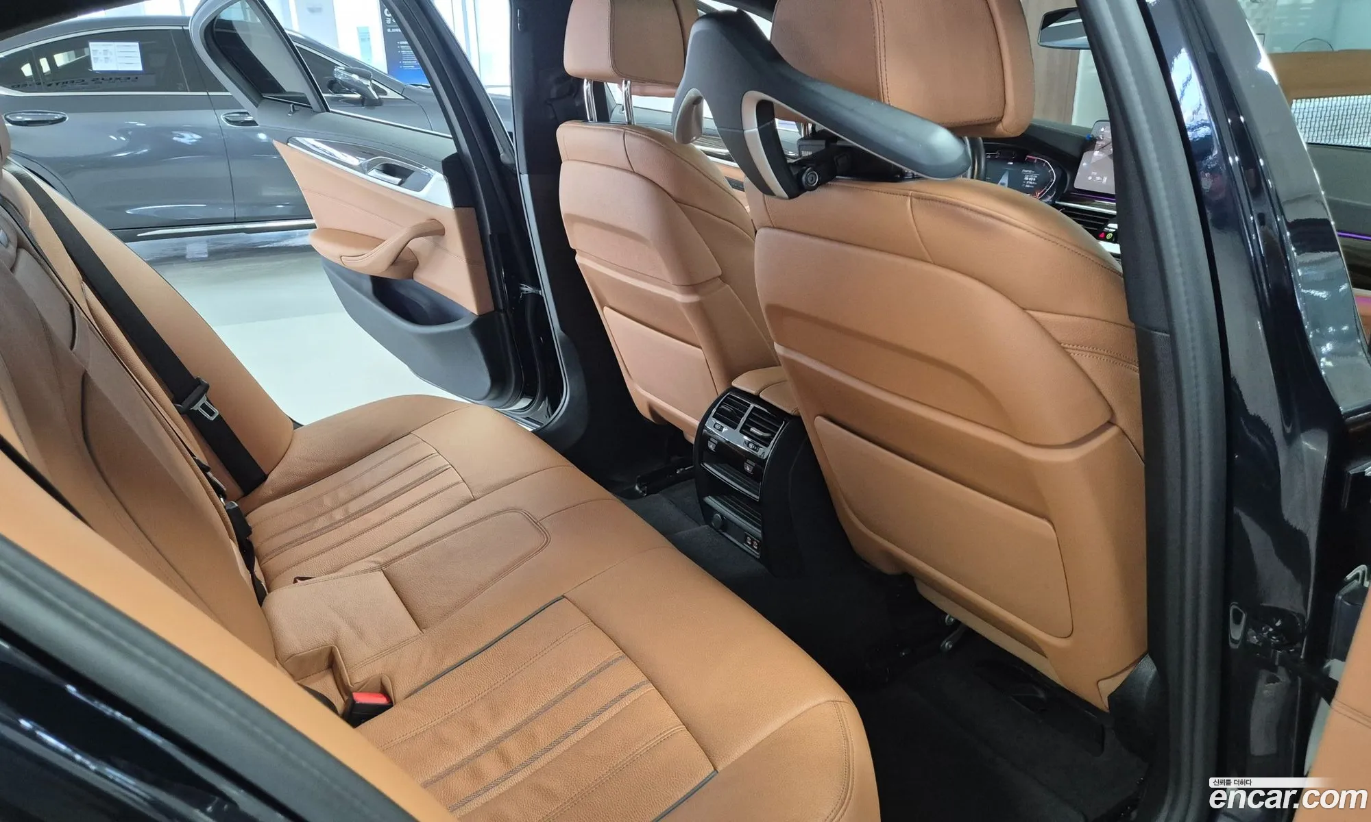 BMW 5 Series 2021 — 8