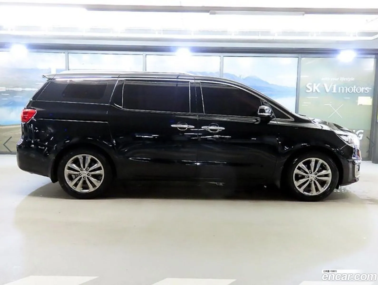Kia Carnival 2015 — 12