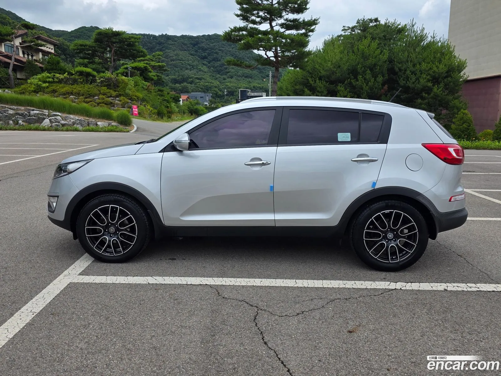 Kia Sportage R 2011 — 12