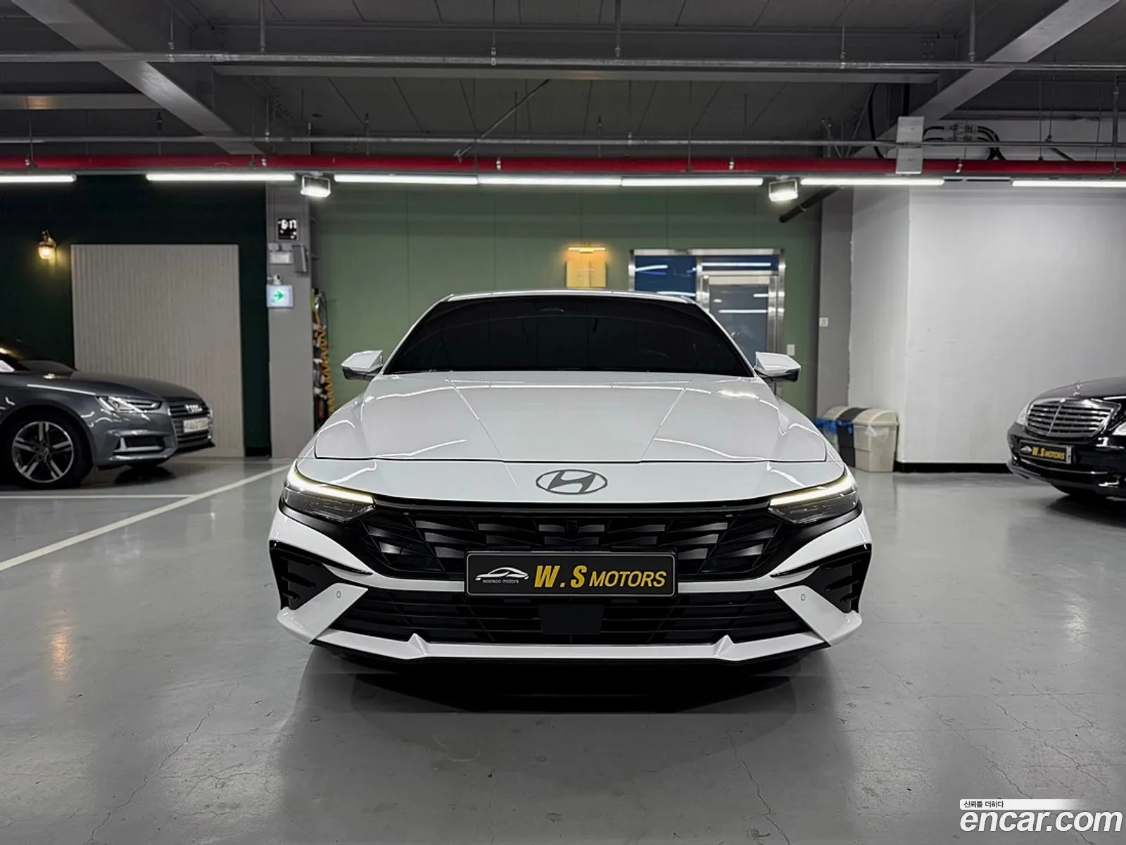Hyundai Elantra 2023 — 19