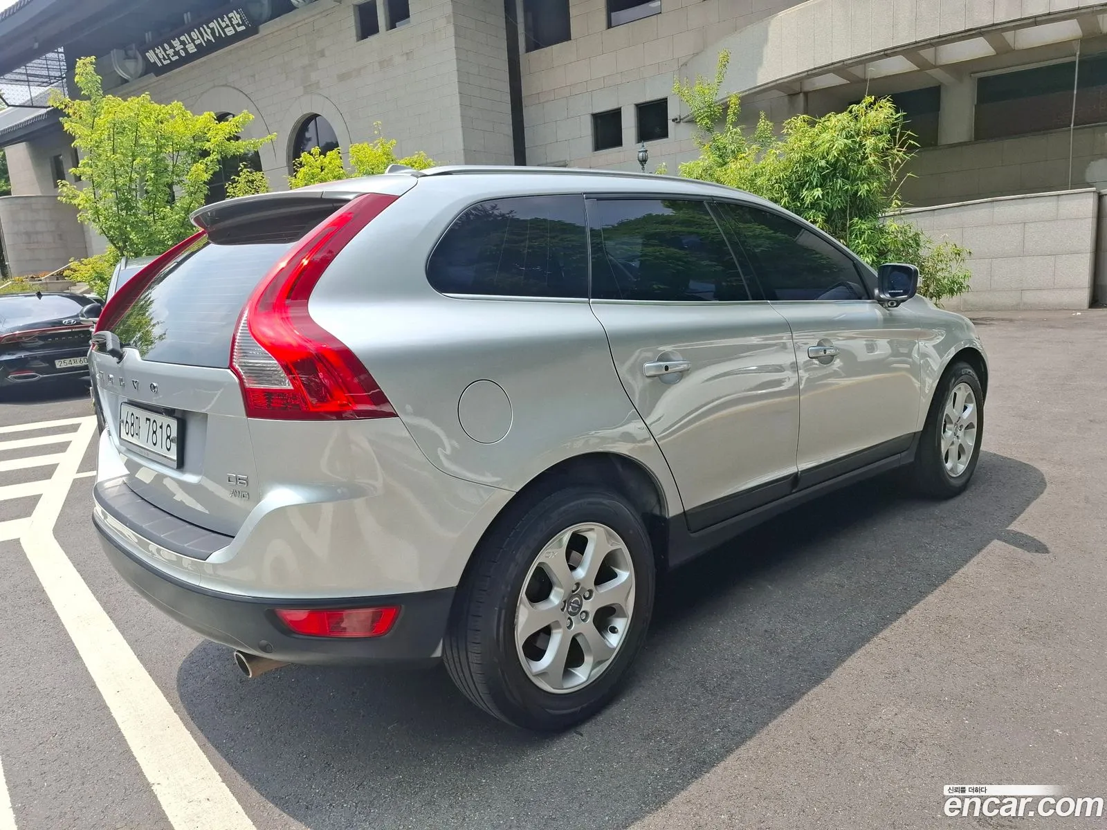 Volvo XC60 2011 — 3