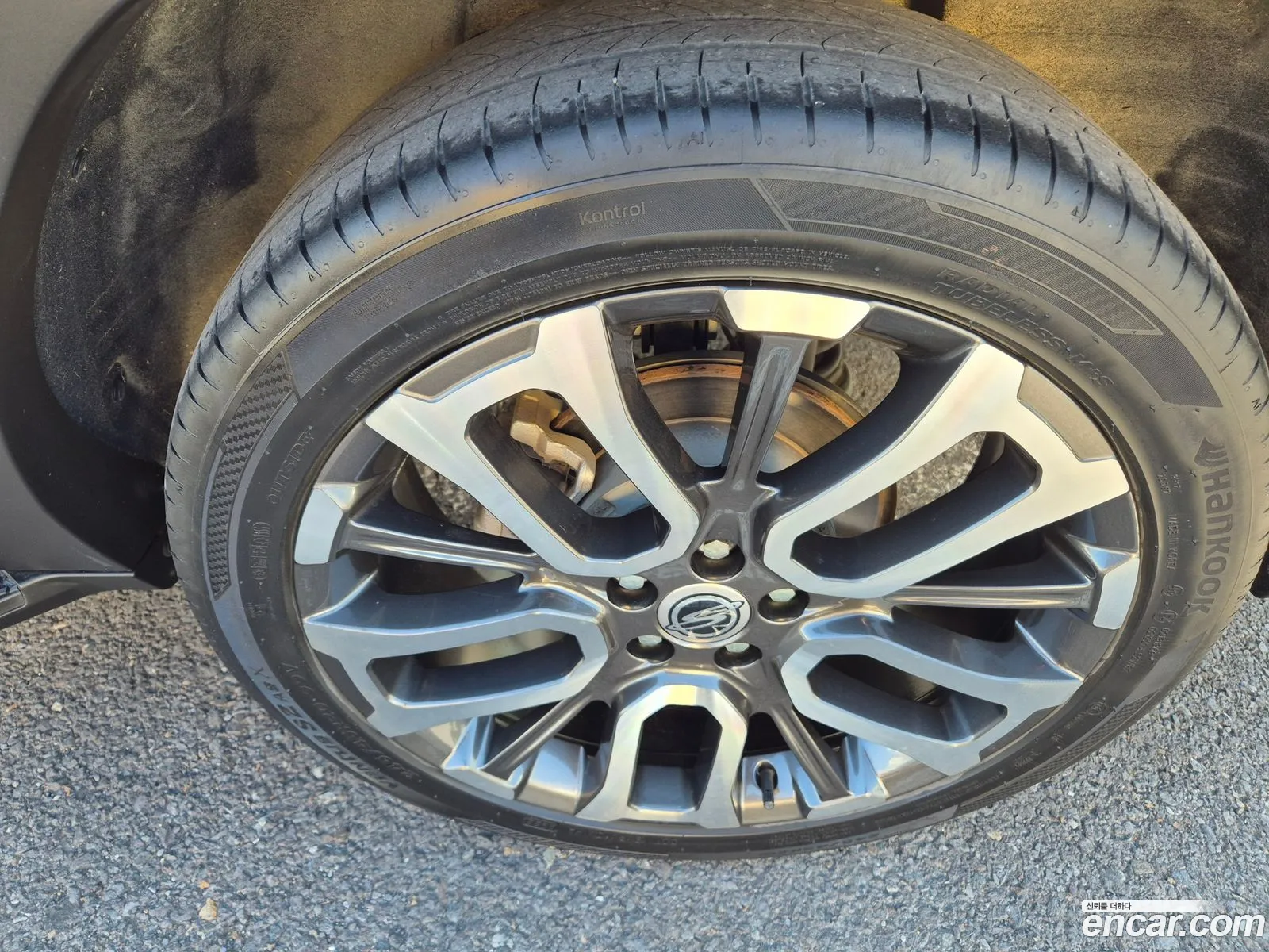 KG Mobility (SsangYong) Torres 2022 — 6