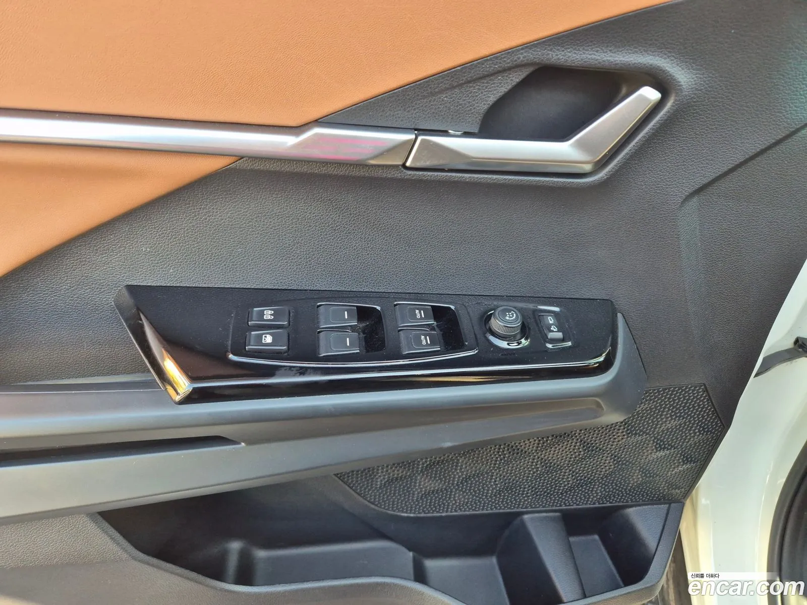 KG Mobility (SsangYong) Torres 2022 — 9