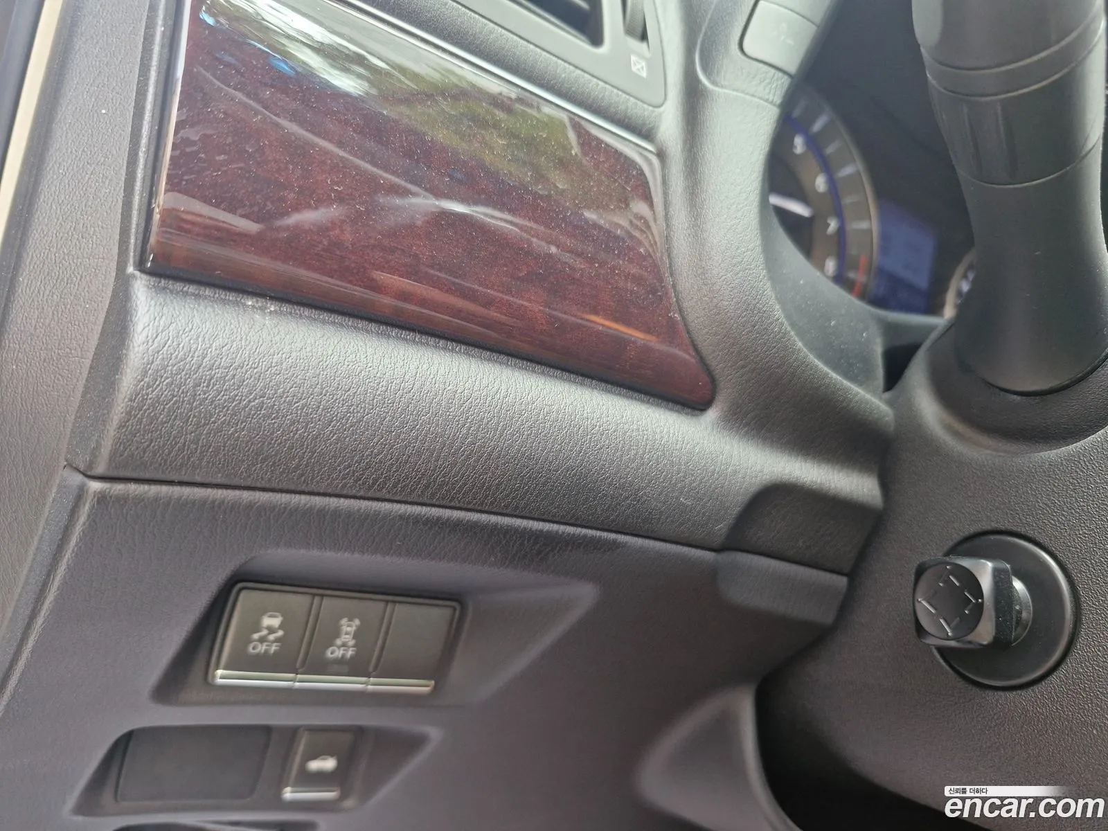 Infiniti M37 2011 — 6