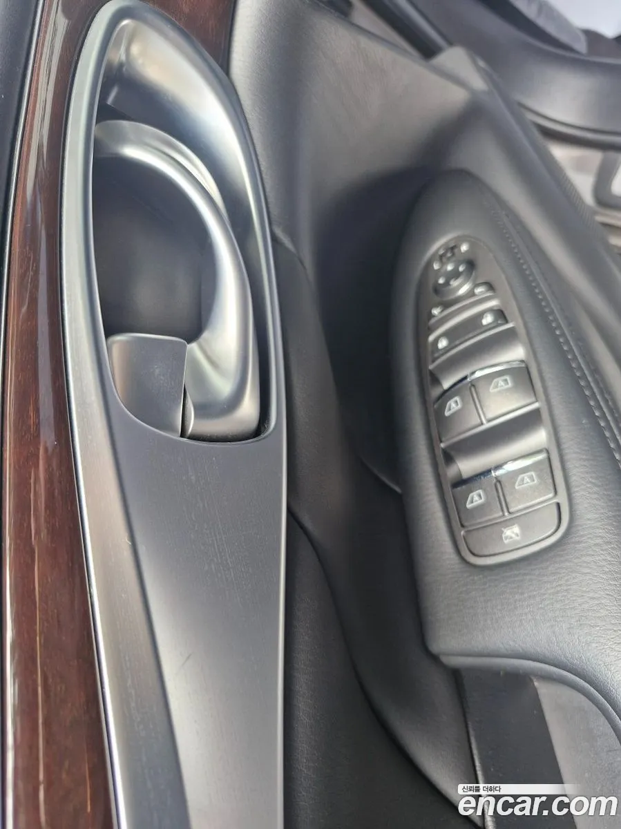 Infiniti M37 2011 — 10
