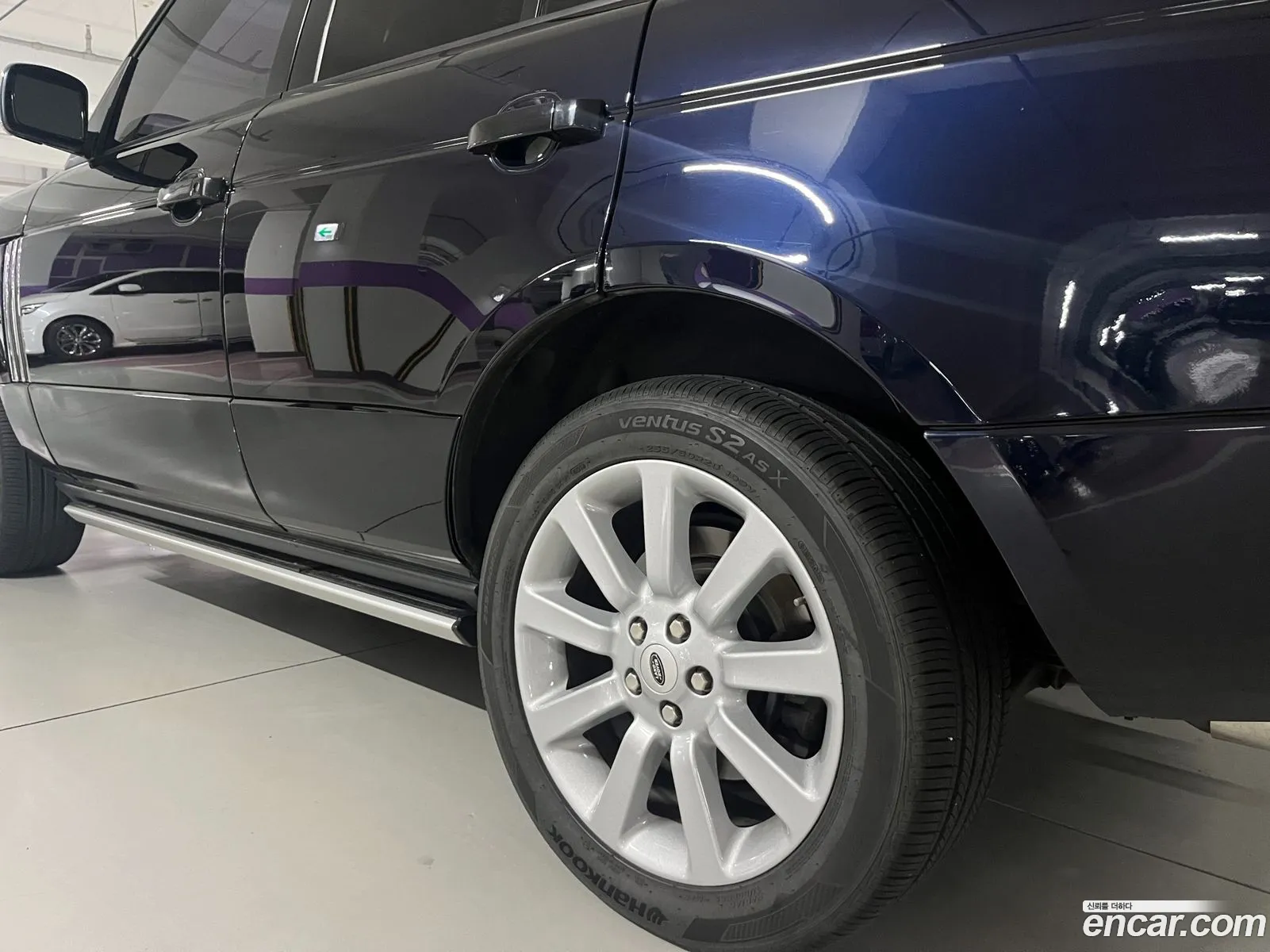 Land Rover Range Rover 2009 — 17
