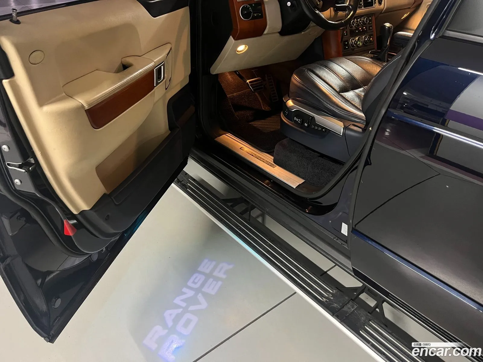 Land Rover Range Rover 2009 — 11