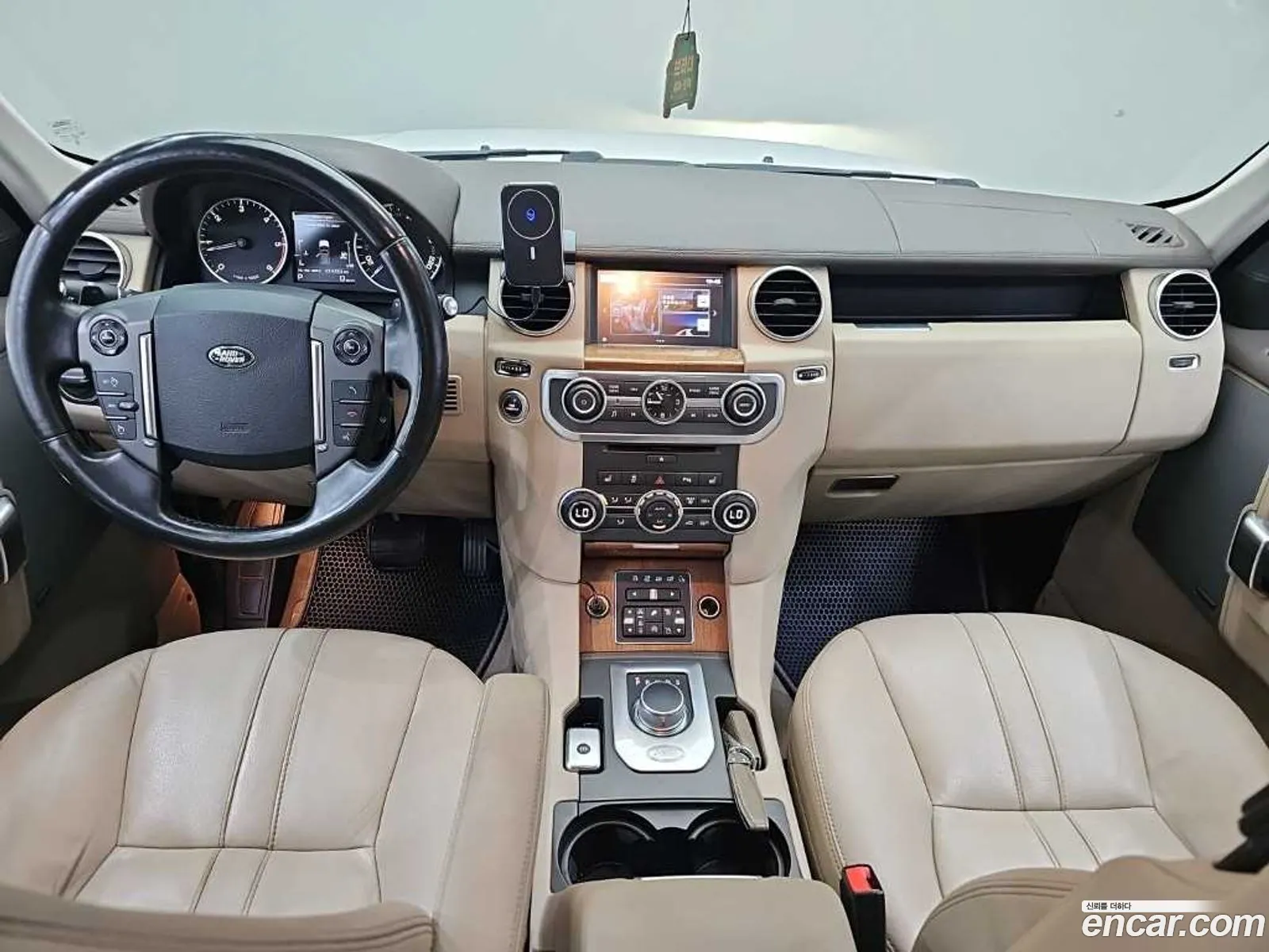 Land Rover Discovery 4 2016 — 12