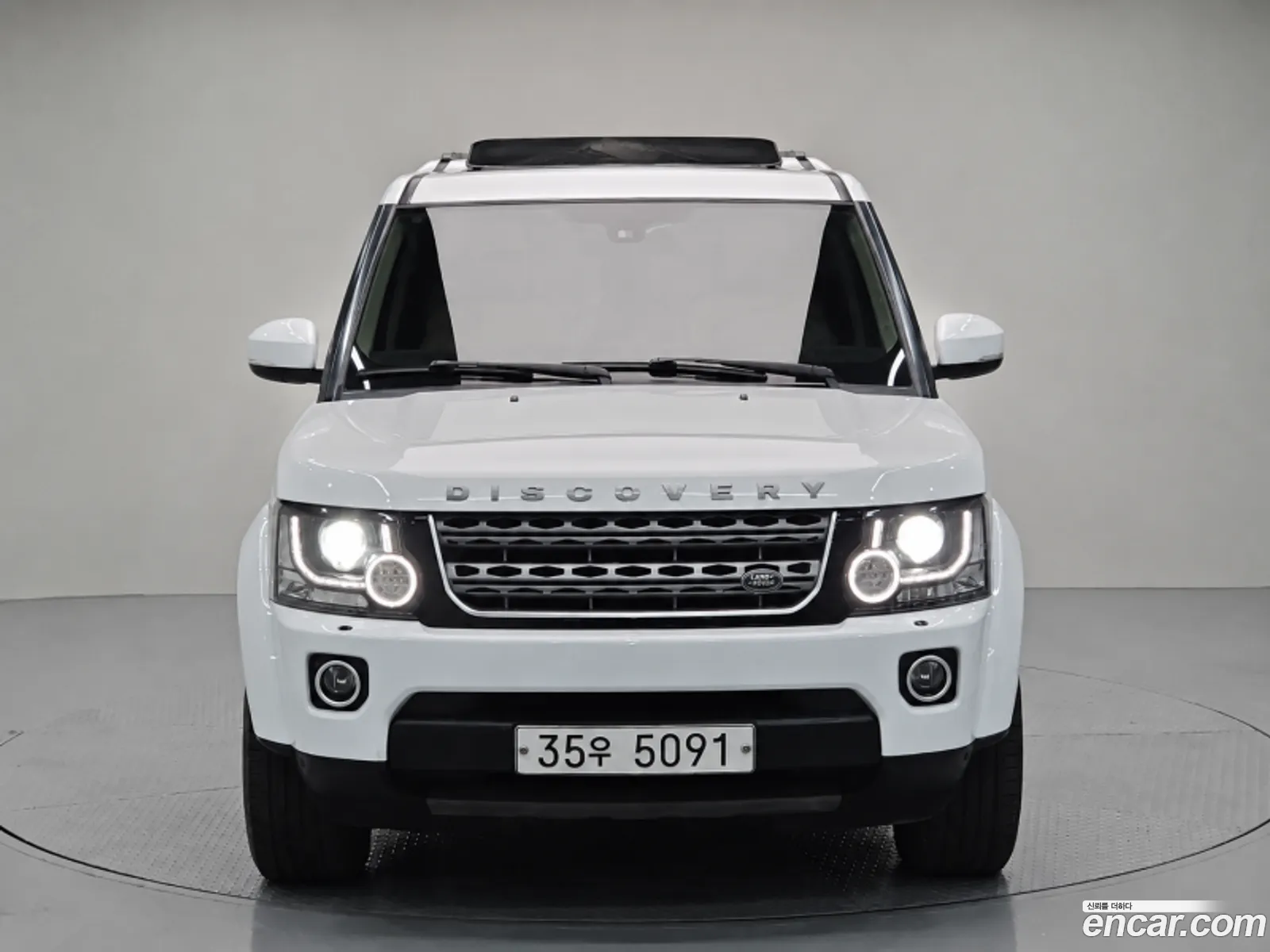 Land Rover Discovery 4