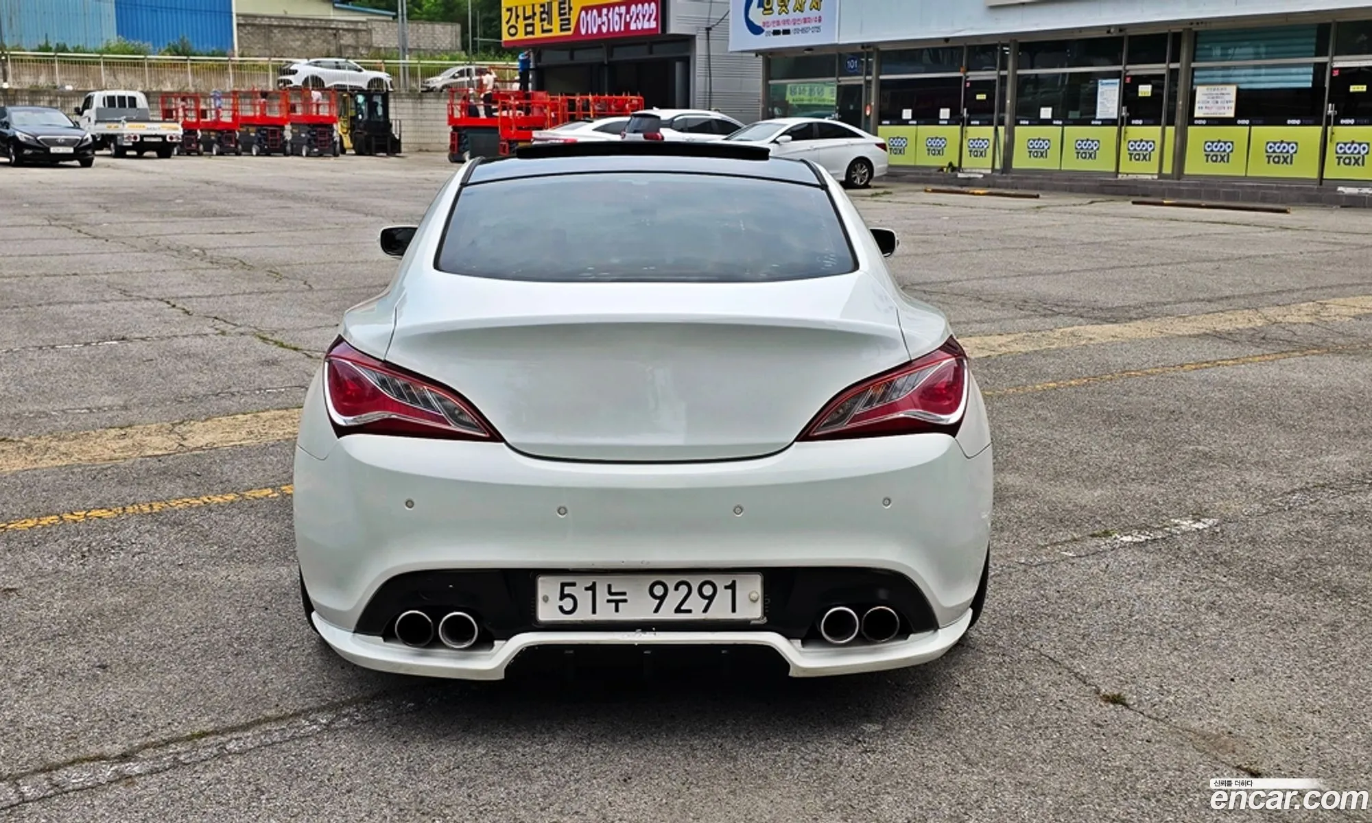Hyundai Genesis Coupe 2010 — 20