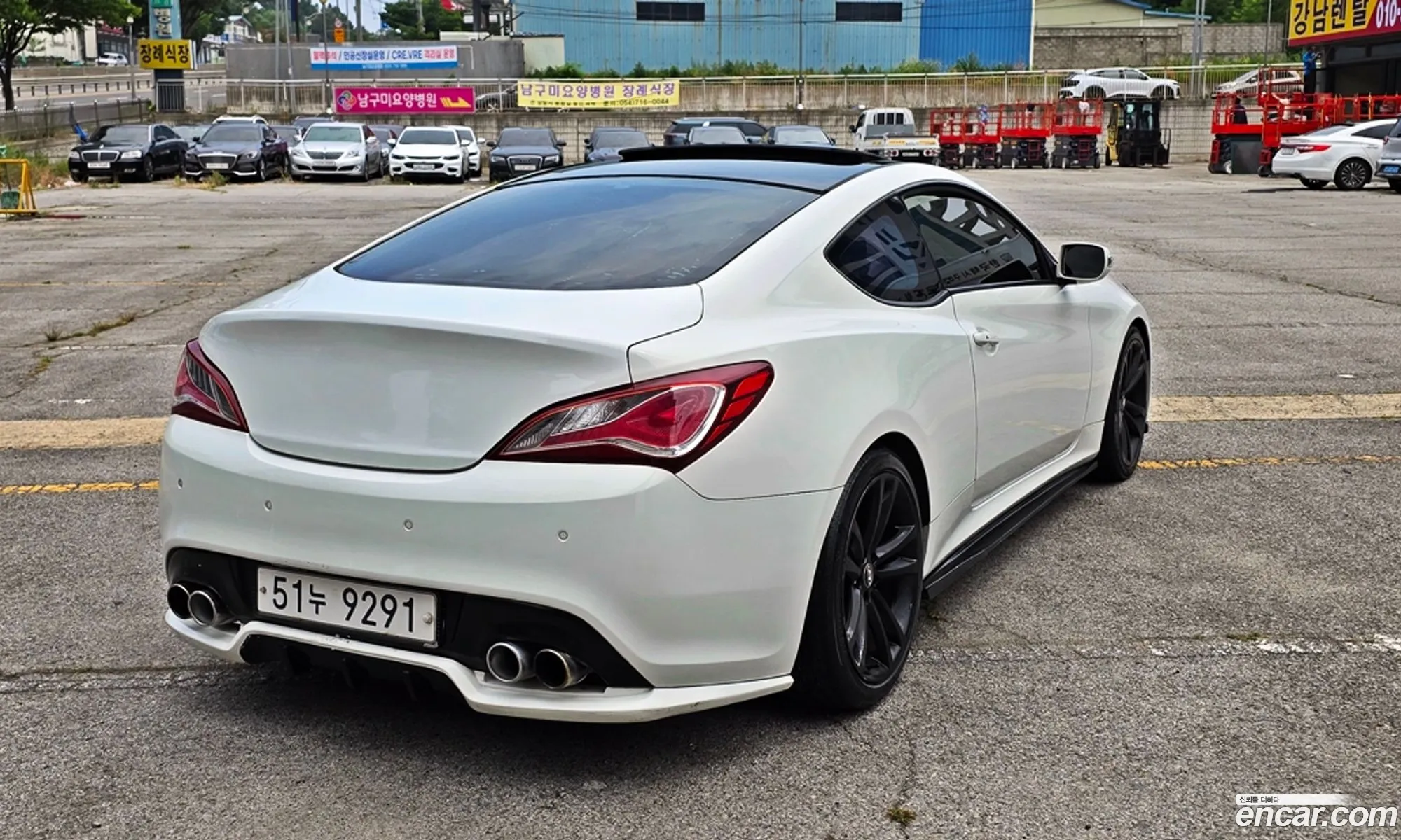 Hyundai Genesis Coupe 2010 — 16