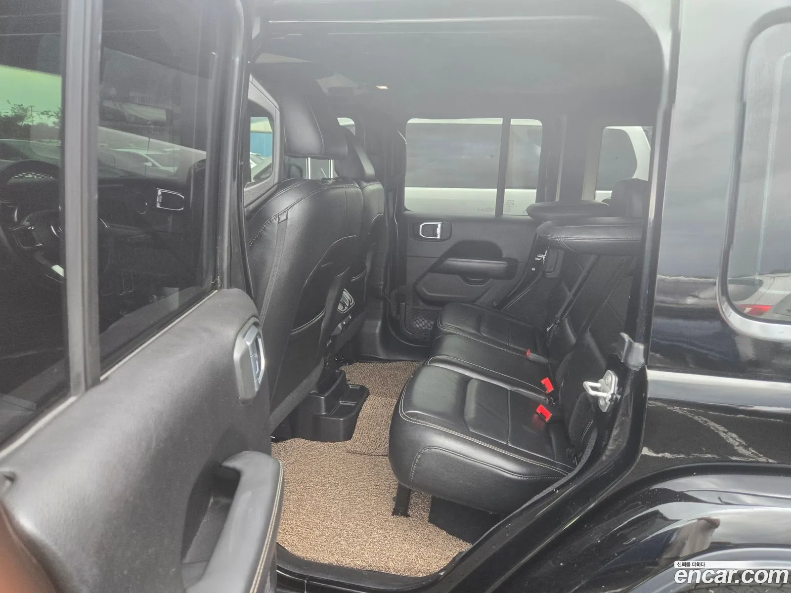 Jeep Wrangler 2018 — 3