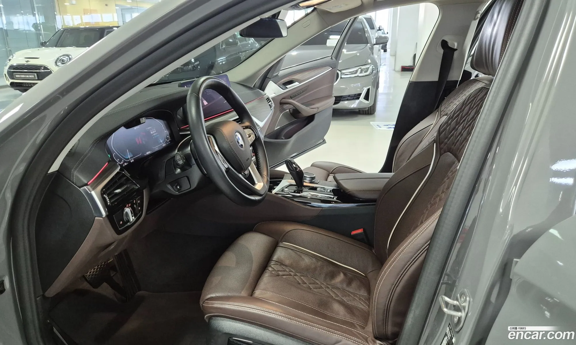 BMW 5 Series 2022 — 18
