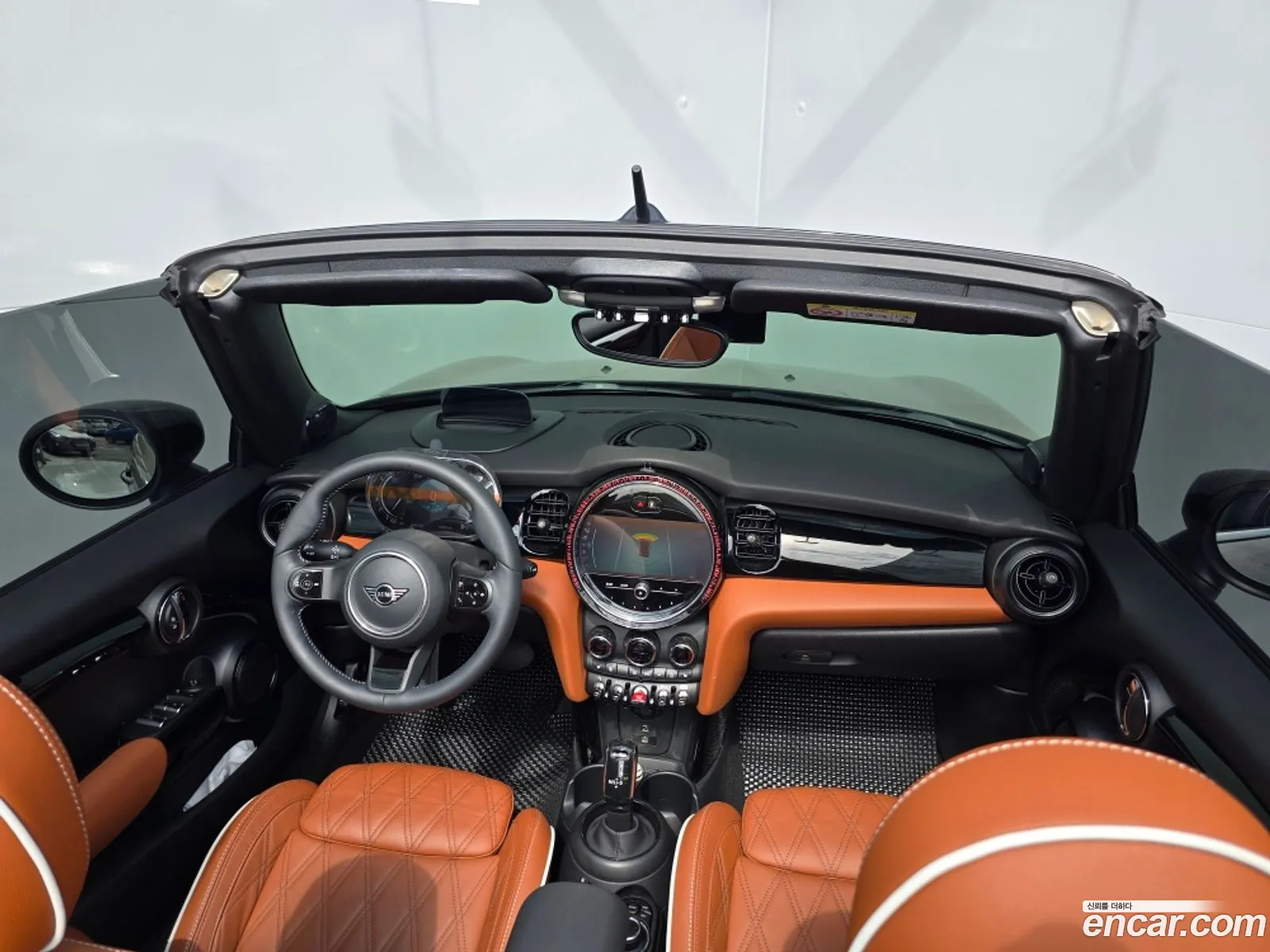 Mini Cooper S Convertible 2024 — 10