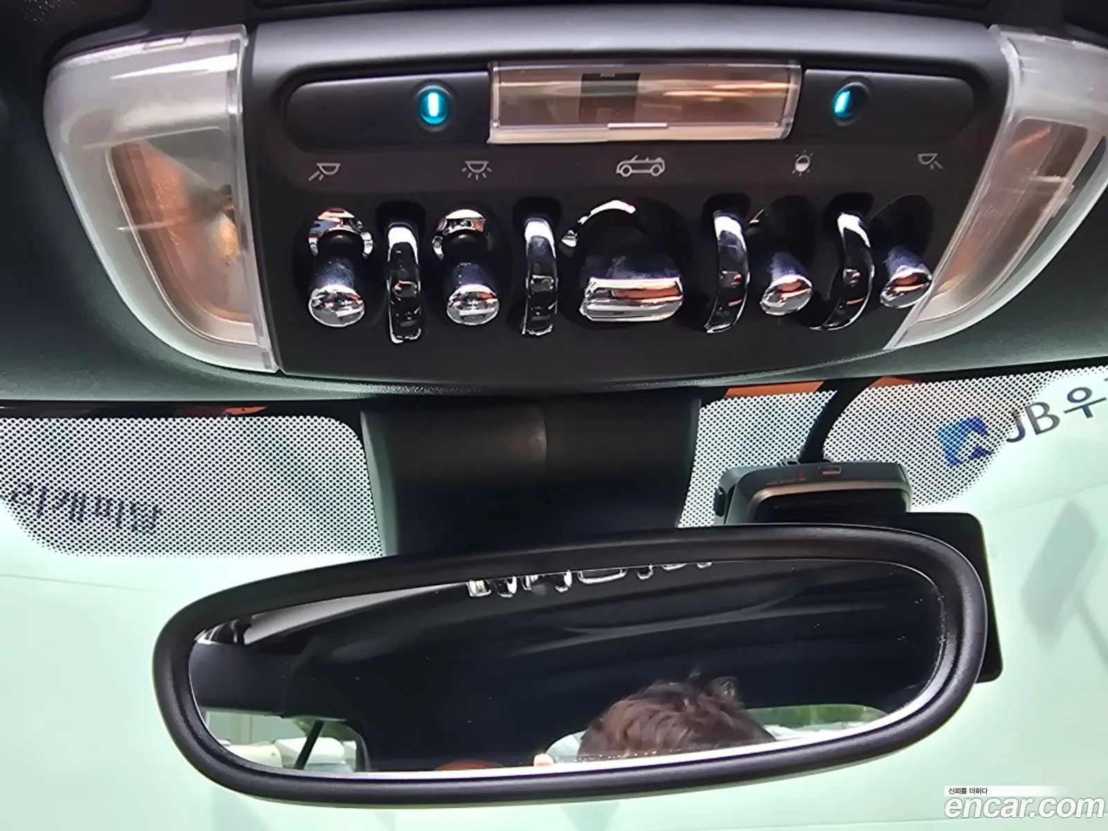 Mini Cooper S Convertible 2024 — 9