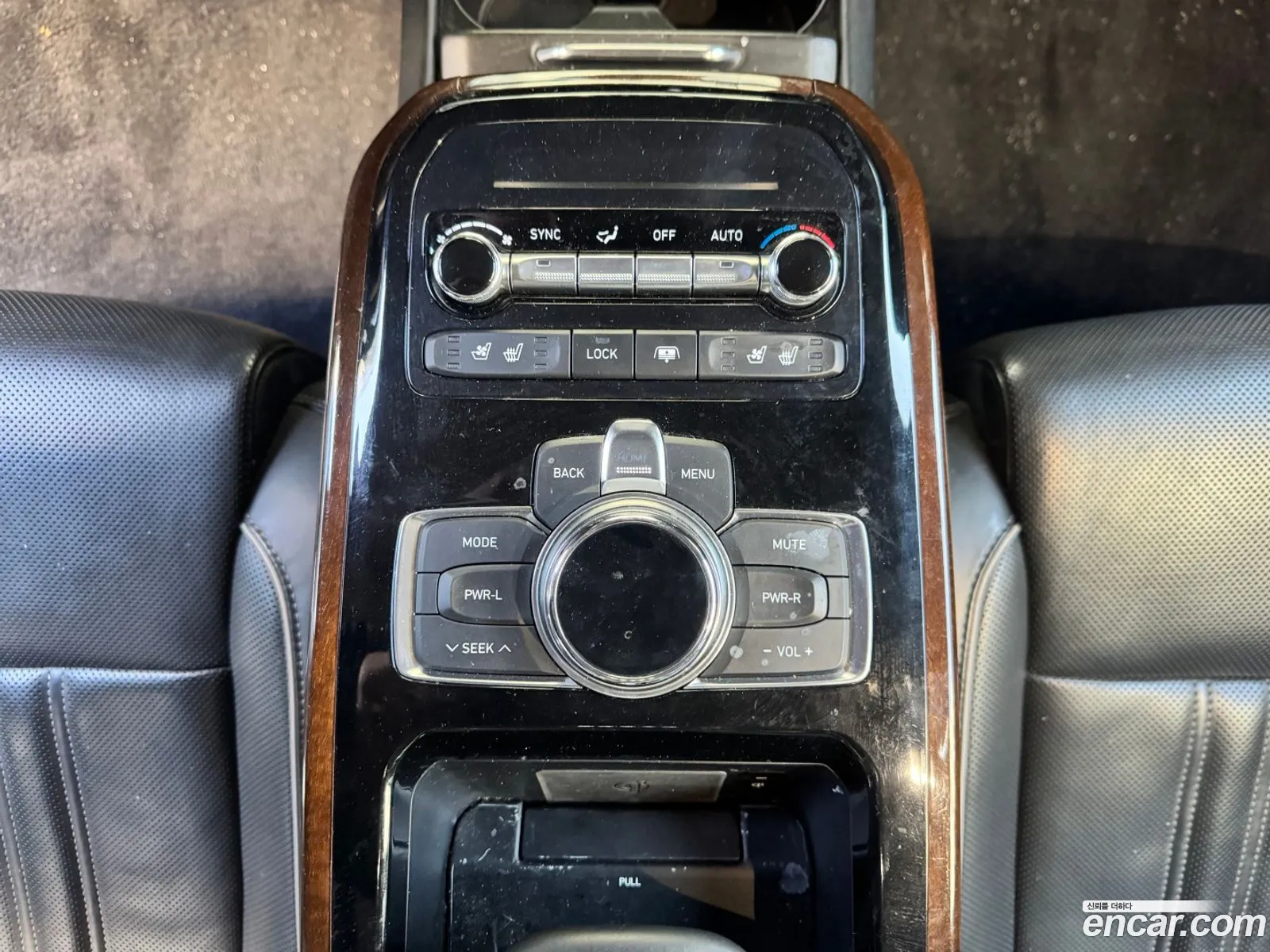 Genesis EQ900 2018 — 6
