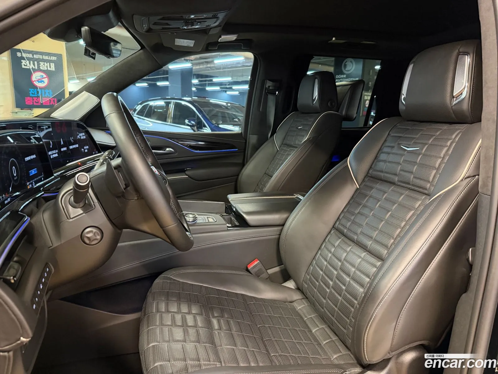 Cadillac Escalade 2023 — 6