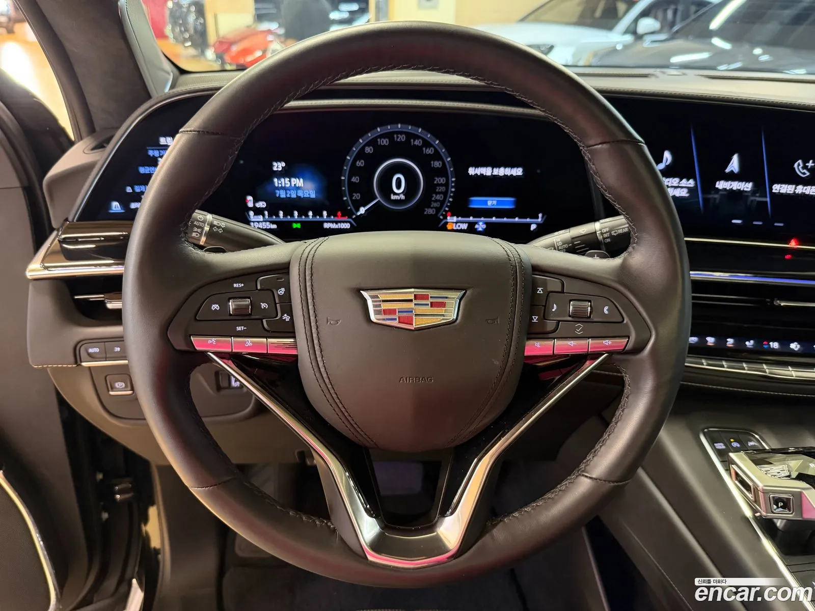 Cadillac Escalade 2023 — 11