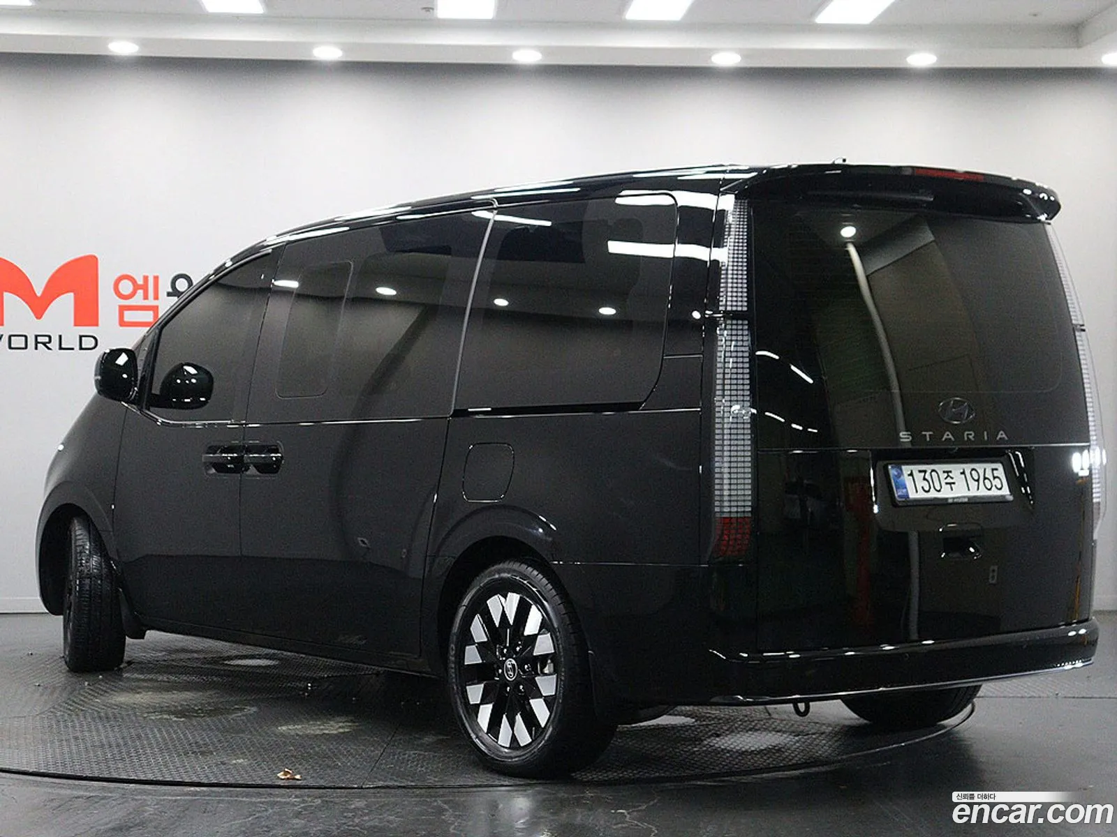 Hyundai Staria 2025 — 19