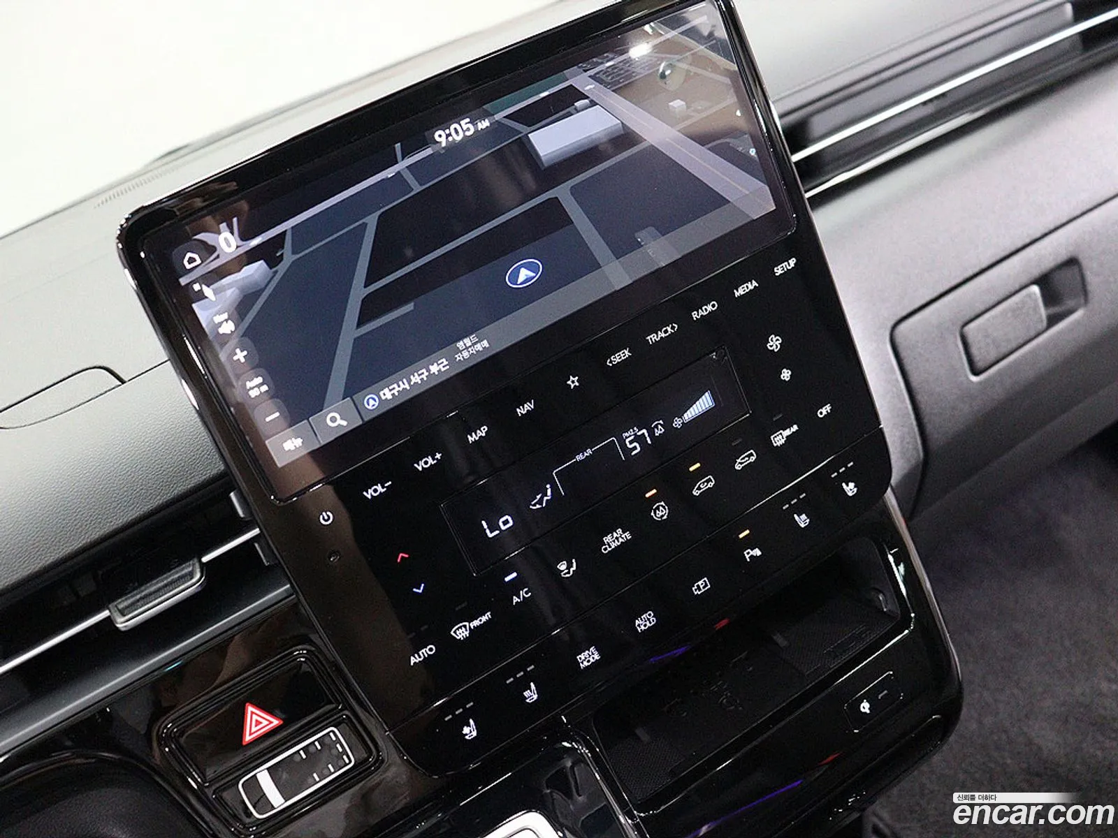 Hyundai Staria 2025 — 20