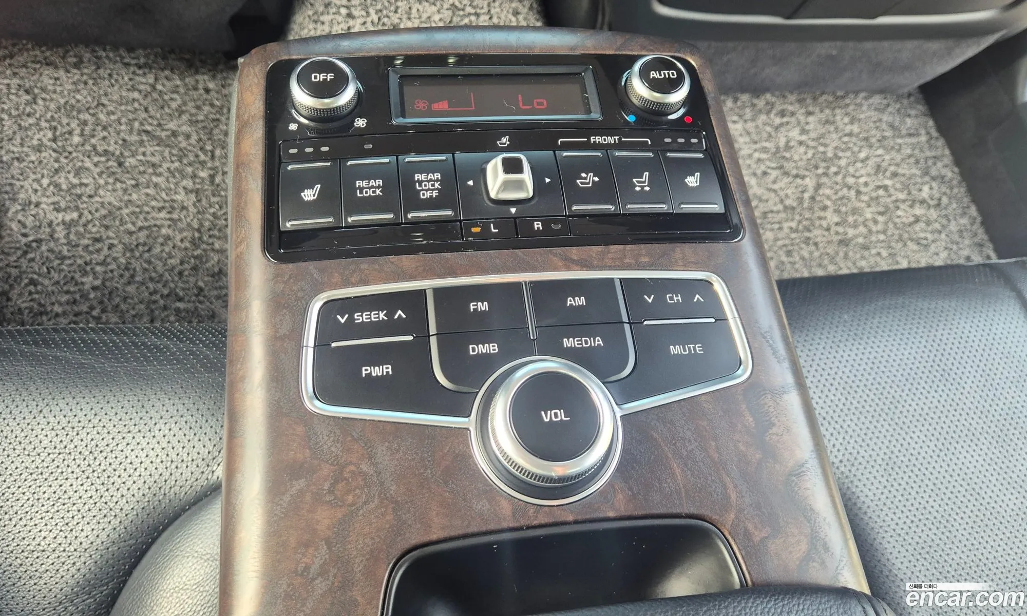 Kia K9 2013 — 8