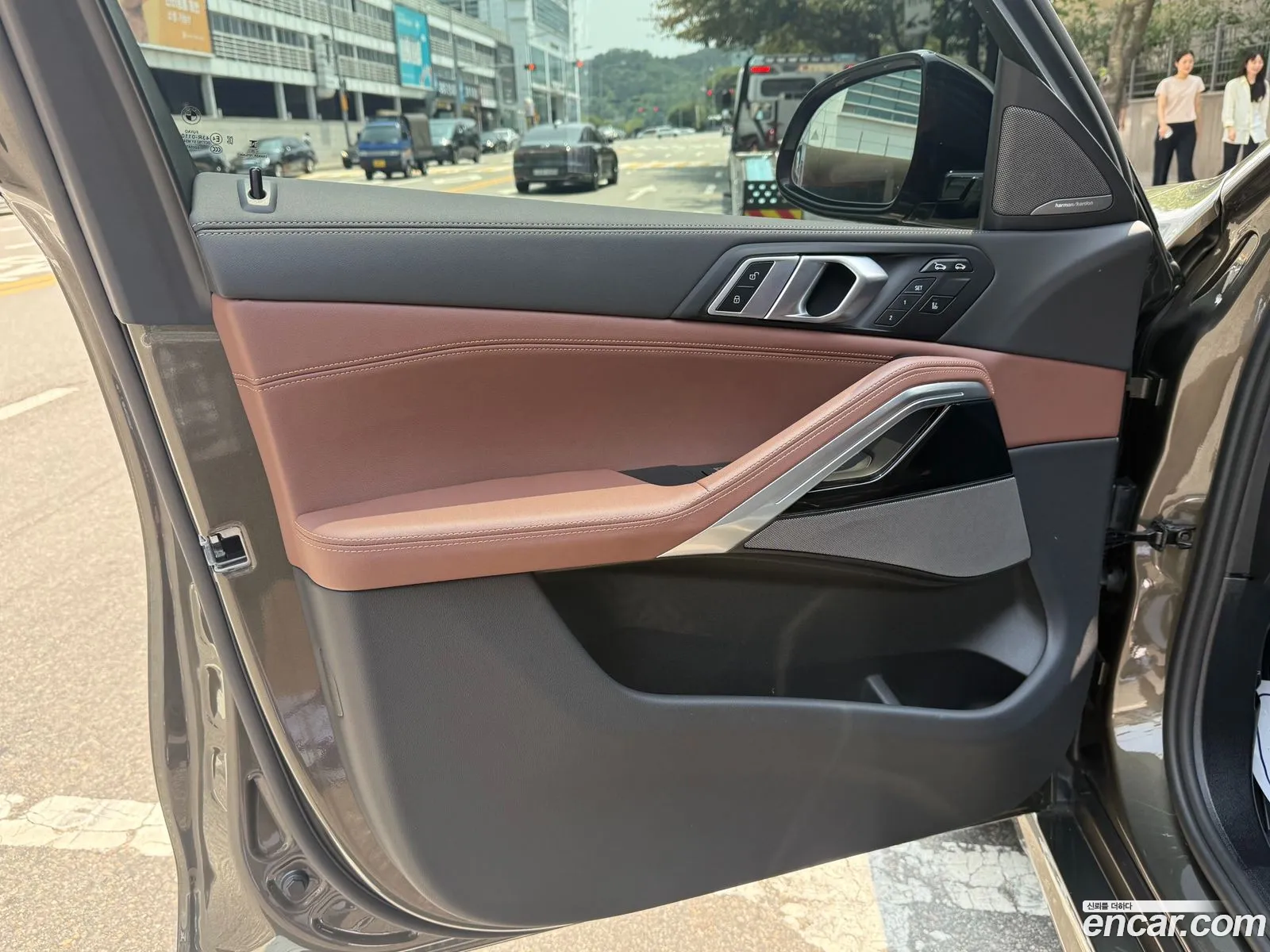 BMW X6 2025 — 16