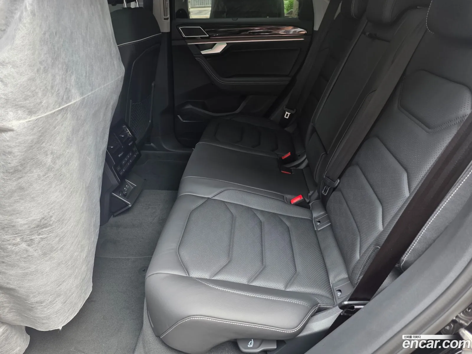 Volkswagen Touareg 2026 — 3