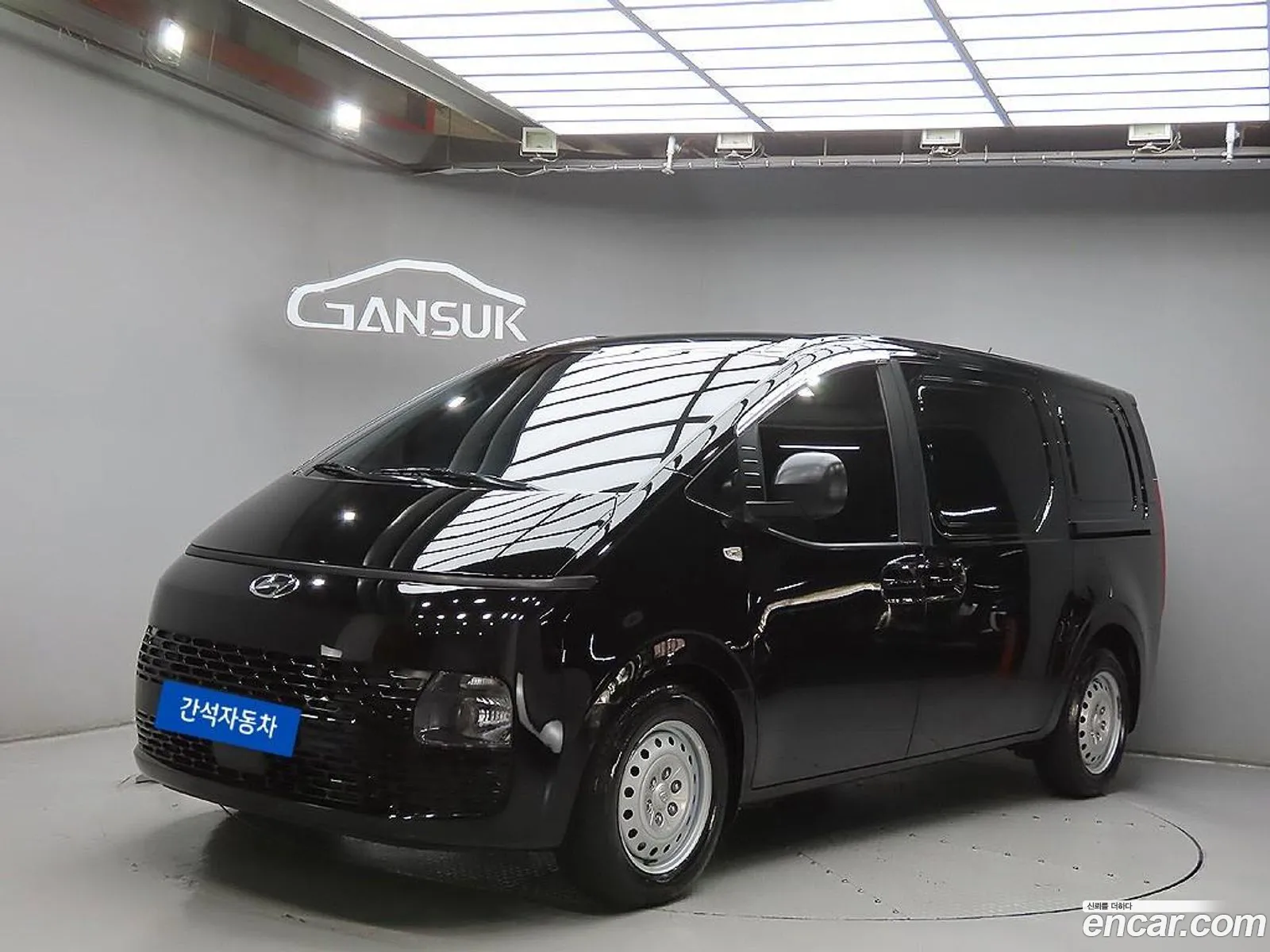 Hyundai Staria 2022 — 11
