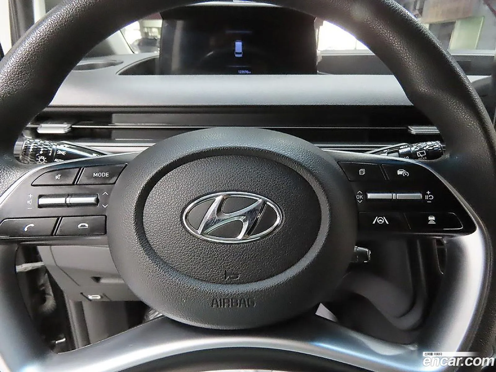 Hyundai Staria 2022 — 13