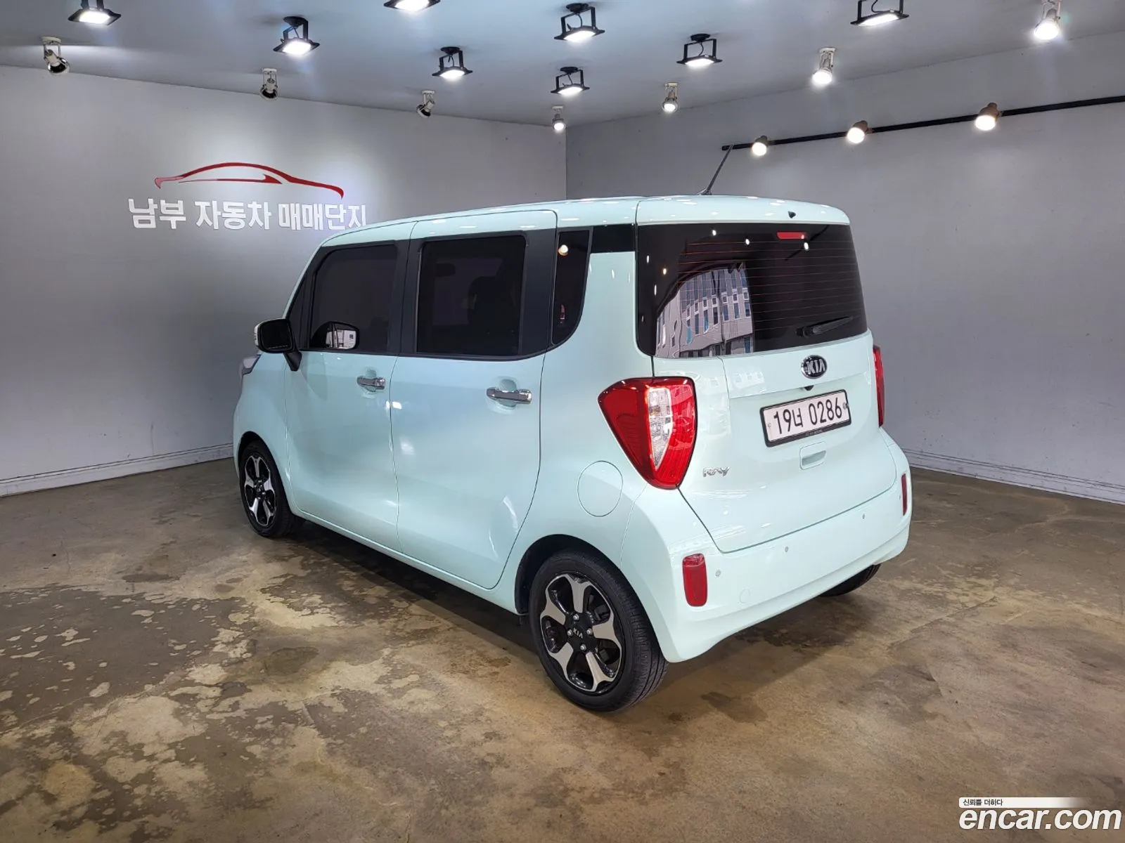 Kia Ray 2016 — 11