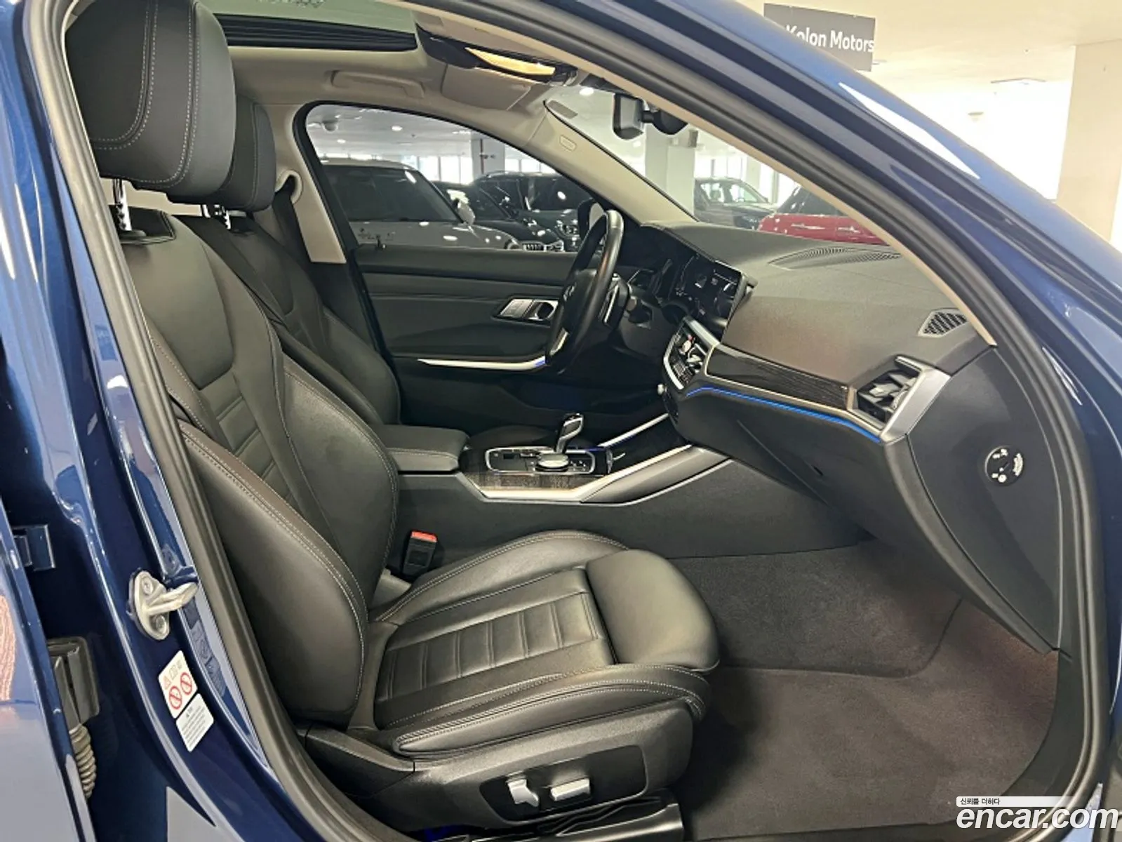 BMW 3 Series 2022 — 3